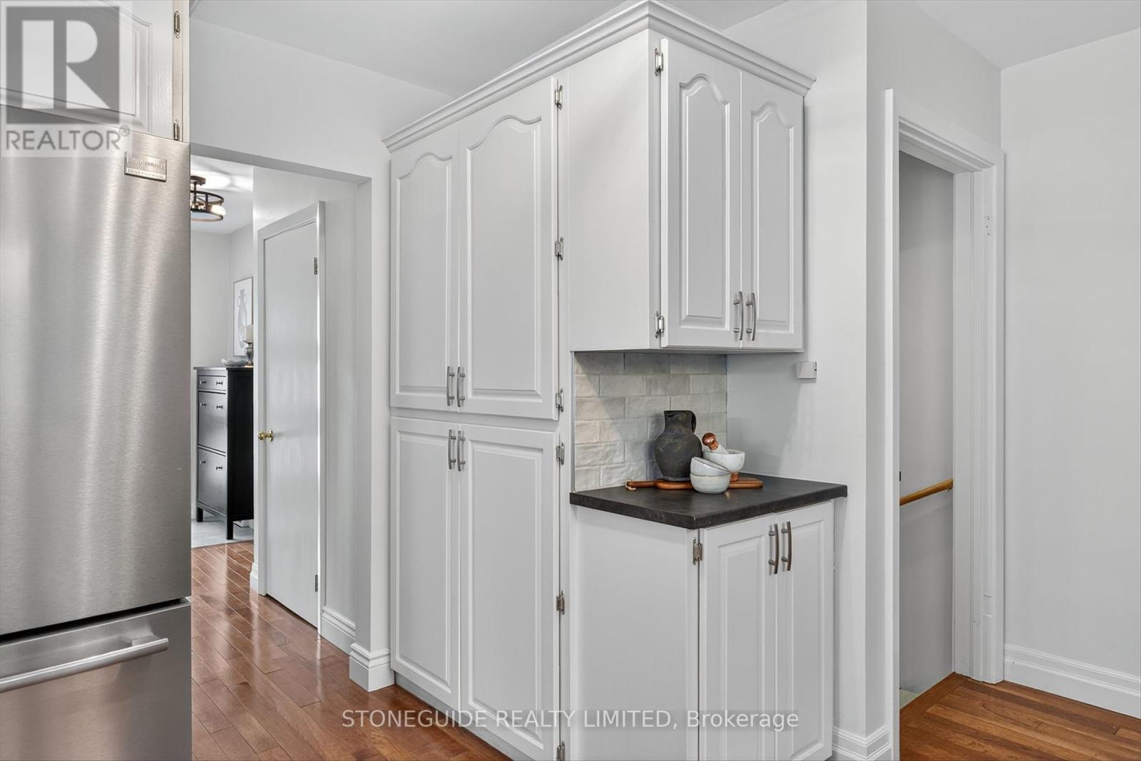 754 Hopkins Avenue, Peterborough (Town Ward 3), Ontario  K9J 4Y5 - Photo 17 - X12399935