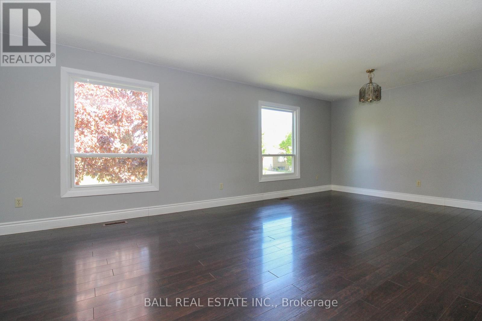 885 Stewart Drive, Peterborough (Ashburnham Ward 4), Ontario  K9J 7R3 - Photo 13 - X12400024