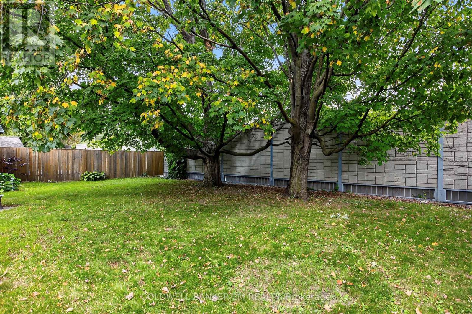 1446 Westbrook Drive, Peterborough (Monaghan Ward 2), Ontario  K9J 6R4 - Photo 27 - X12400032