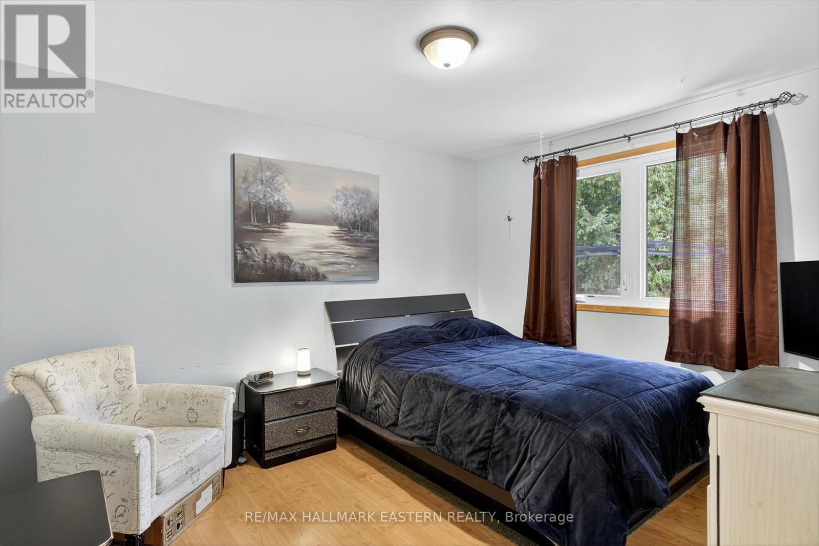 41 Parkview Drive, Peterborough (Northcrest Ward 5), Ontario  K9H 5M5 - Photo 16 - X12400161