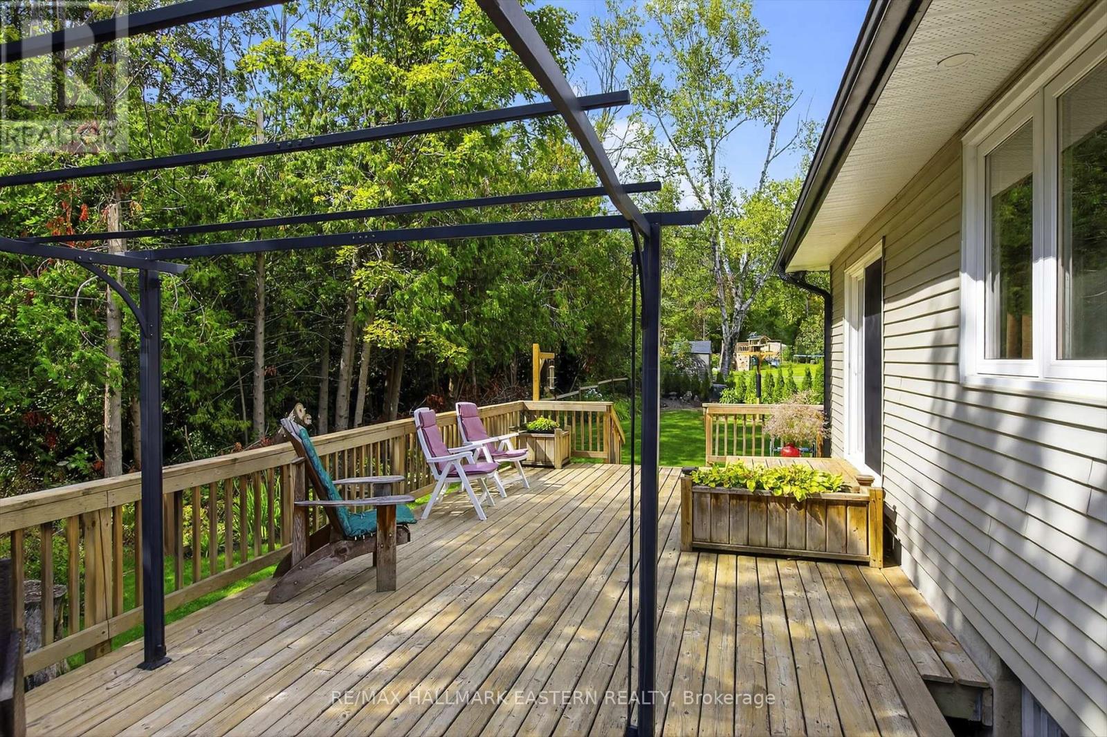 41 Parkview Drive, Peterborough (Northcrest Ward 5), Ontario  K9H 5M5 - Photo 28 - X12400161