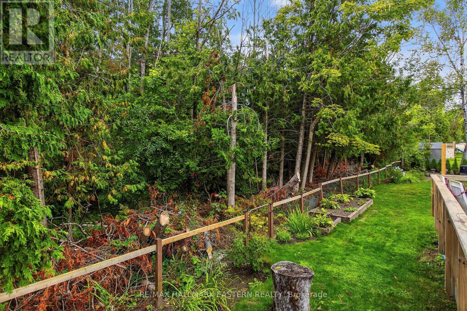 41 Parkview Drive, Peterborough (Northcrest Ward 5), Ontario  K9H 5M5 - Photo 30 - X12400161