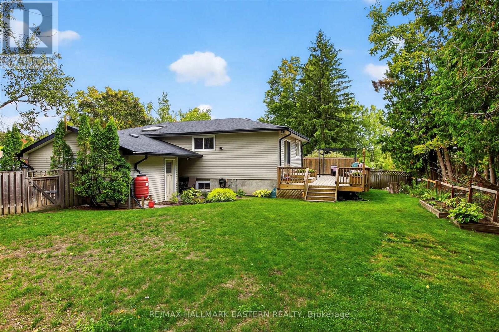 41 Parkview Drive, Peterborough (Northcrest Ward 5), Ontario  K9H 5M5 - Photo 33 - X12400161