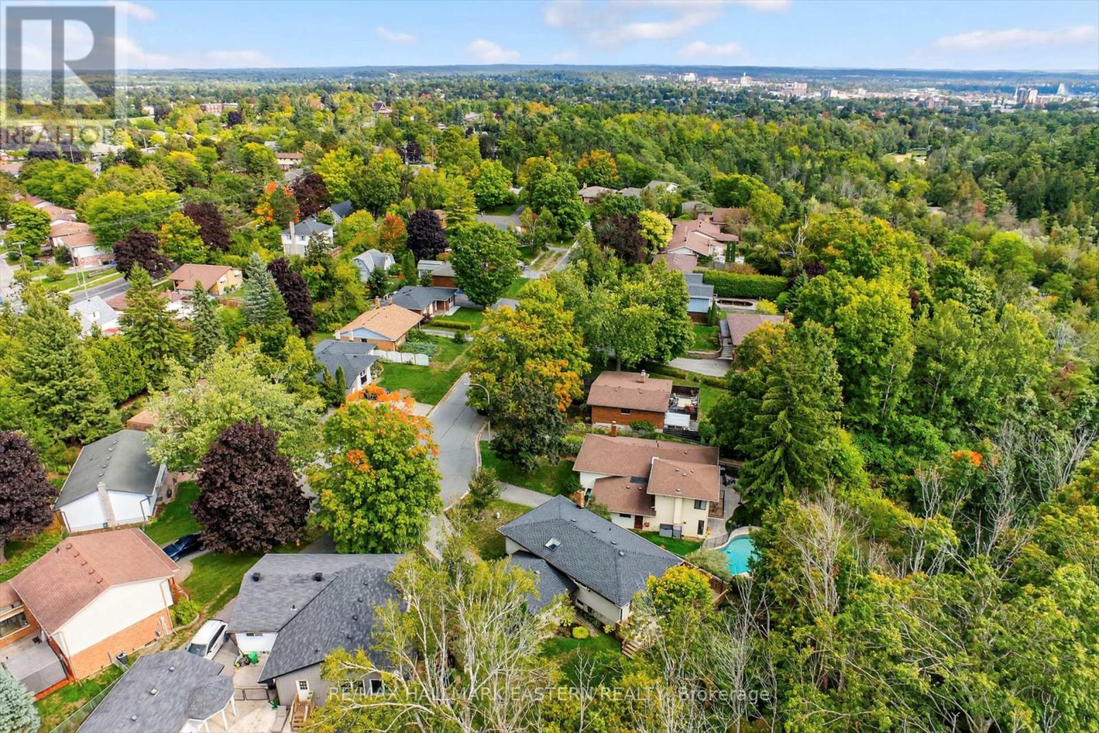 41 Parkview Drive, Peterborough (Northcrest Ward 5), Ontario  K9H 5M5 - Photo 43 - X12400161