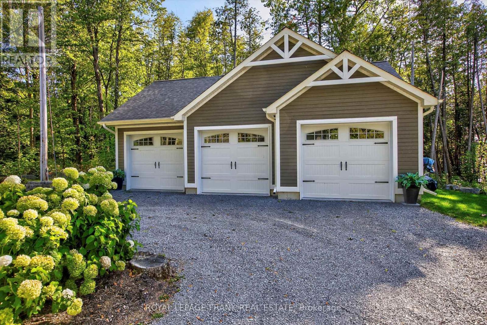1082 Tedford Lane, Douro-Dummer, Ontario  K0L 2H0 - Photo 44 - X12400295