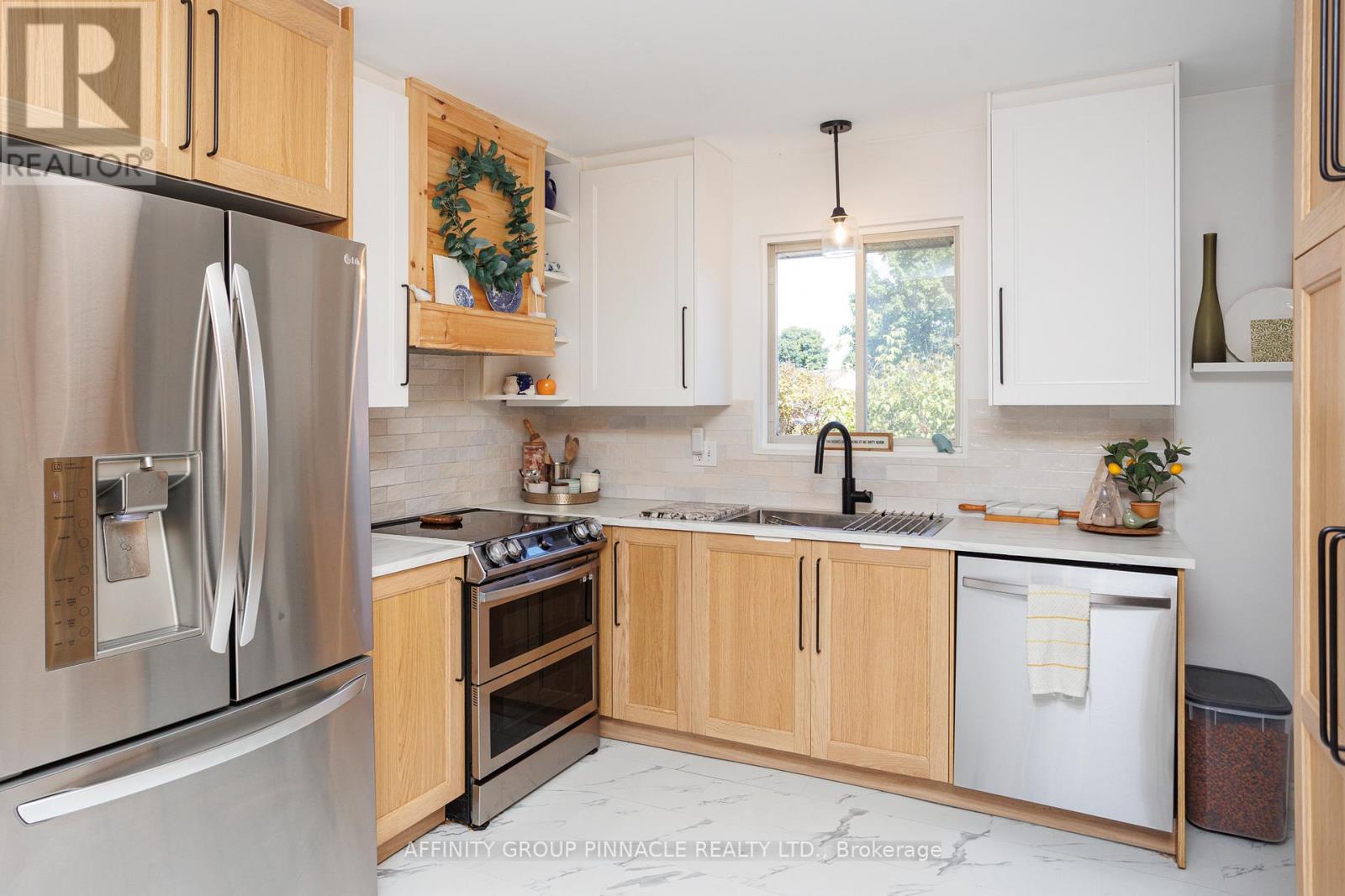 28 Karen Drive, Kawartha Lakes (Lindsay), Ontario  K9V 5V6 - Photo 21 - X12400313