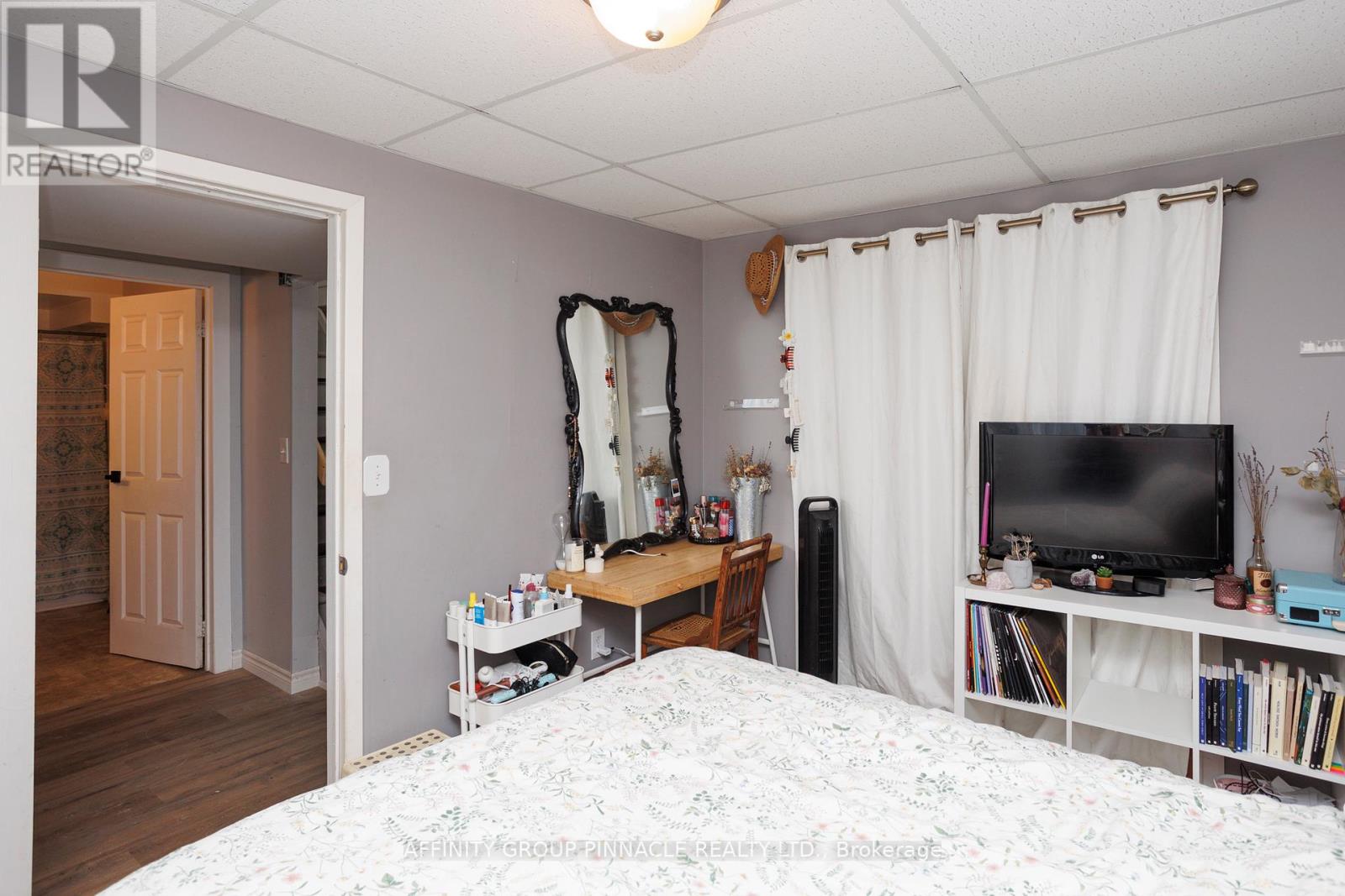 28 Karen Drive, Kawartha Lakes (Lindsay), Ontario  K9V 5V6 - Photo 41 - X12400313