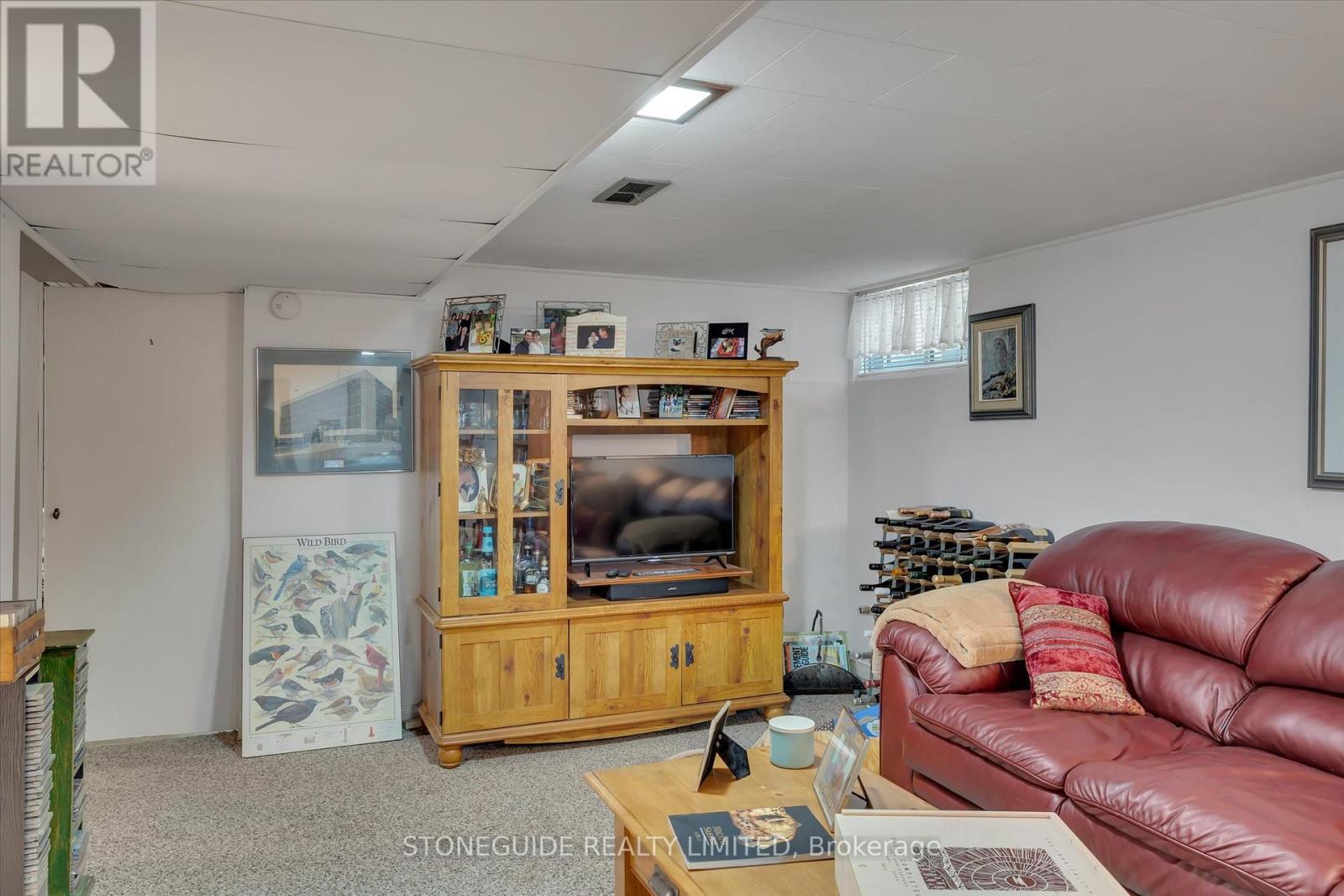 687 Orpington Road, Peterborough (Otonabee Ward 1), Ontario  K9J 4A5 - Photo 22 - X12400424