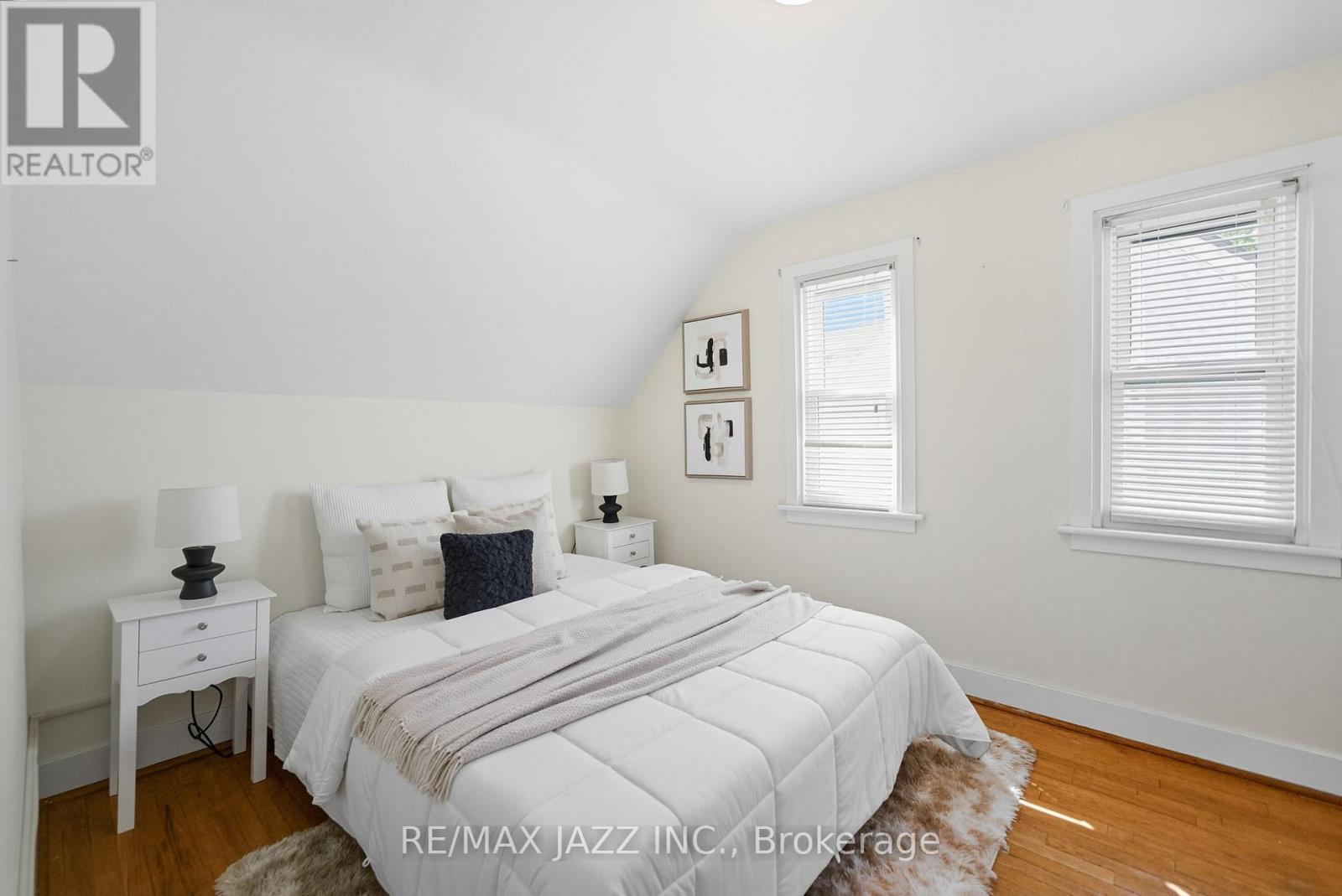 45 Kent Street E, Kawartha Lakes (Lindsay), Ontario  K9V 2C4 - Photo 21 - X12400463