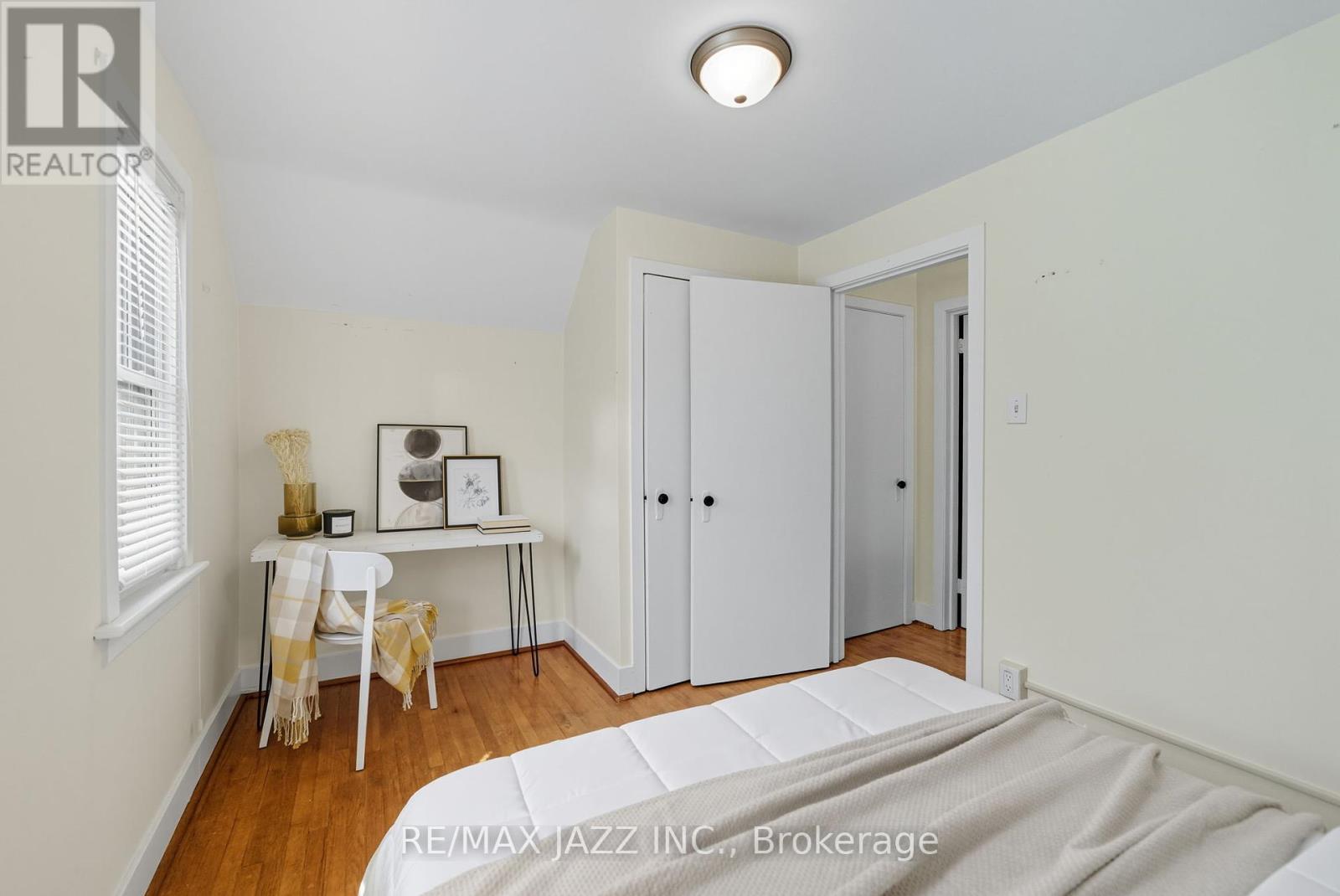 45 Kent Street E, Kawartha Lakes (Lindsay), Ontario  K9V 2C4 - Photo 23 - X12400463