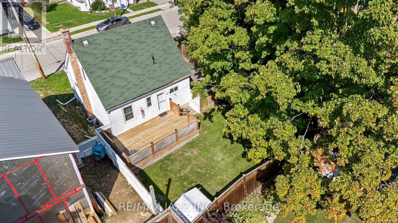 45 Kent Street E, Kawartha Lakes (Lindsay), Ontario  K9V 2C4 - Photo 34 - X12400463