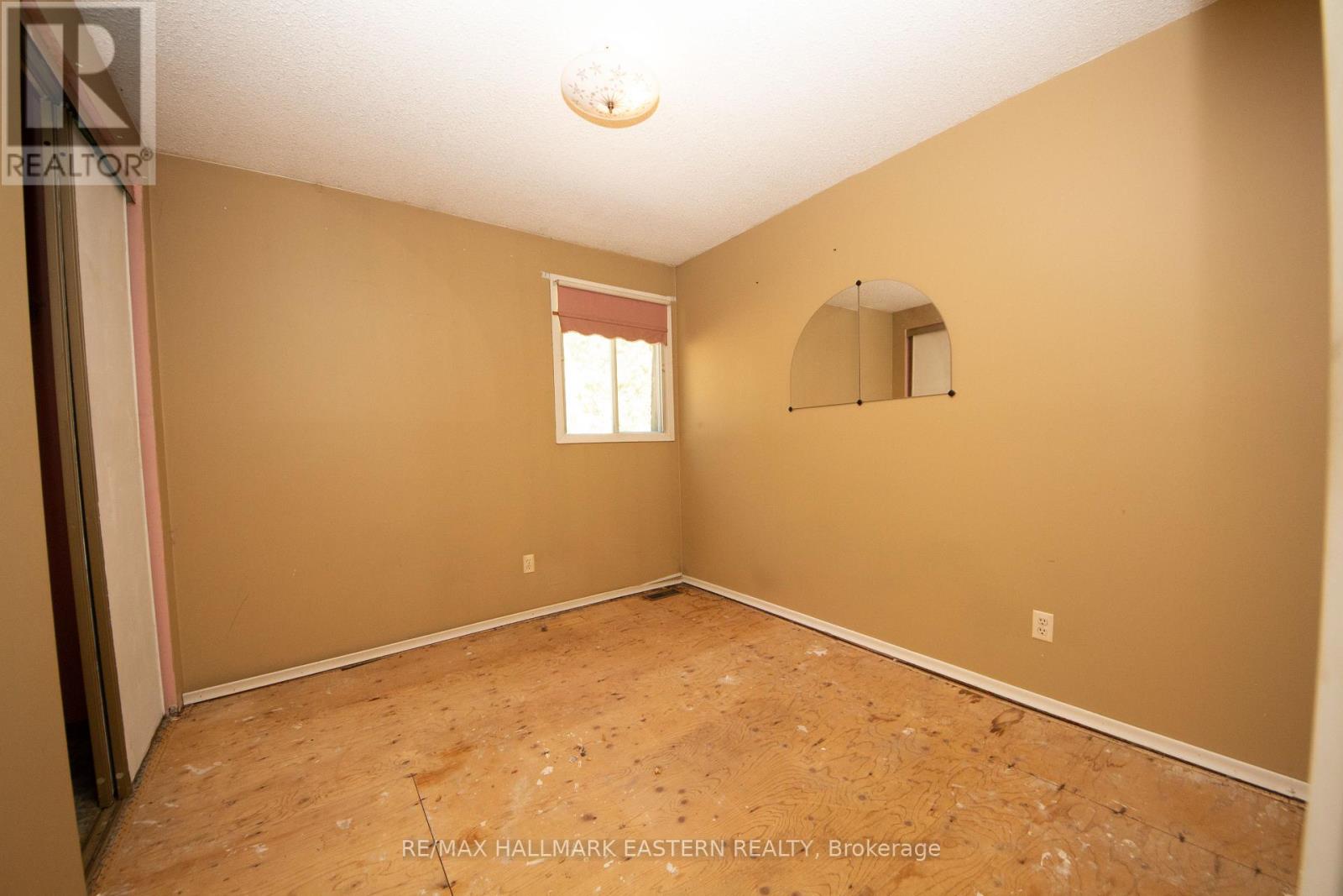 3025 Lockhart Road, Clarington (Newcastle), Ontario  L1B 1L9 - Photo 11 - E12401342