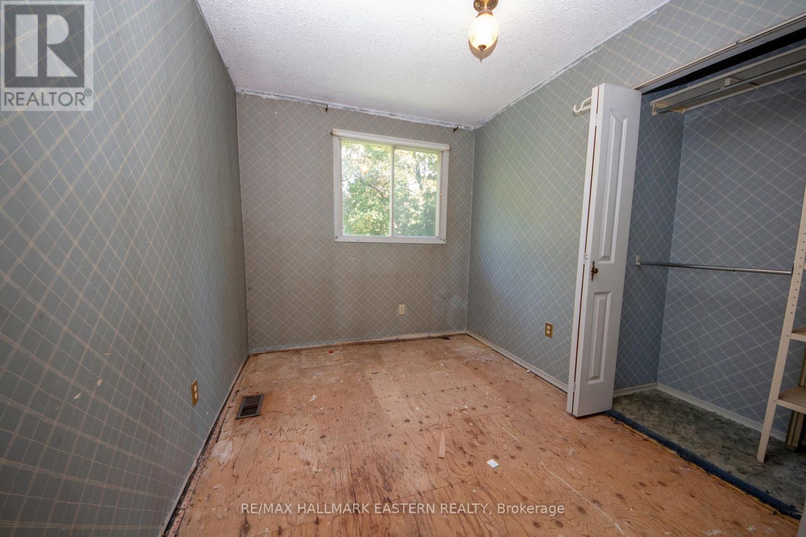 3025 Lockhart Road, Clarington (Newcastle), Ontario  L1B 1L9 - Photo 13 - E12401342