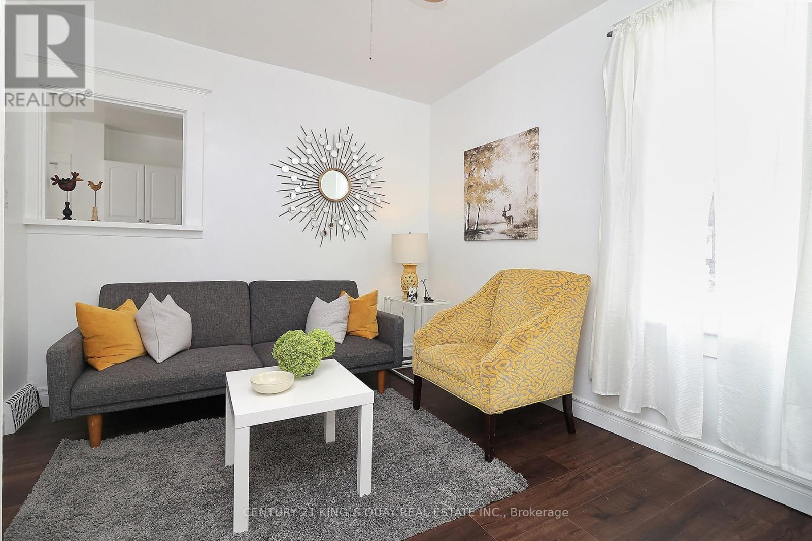 51 Albert Street S, Kawartha Lakes (Lindsay), Ontario  K9V 3G9 - Photo 12 - X12401302