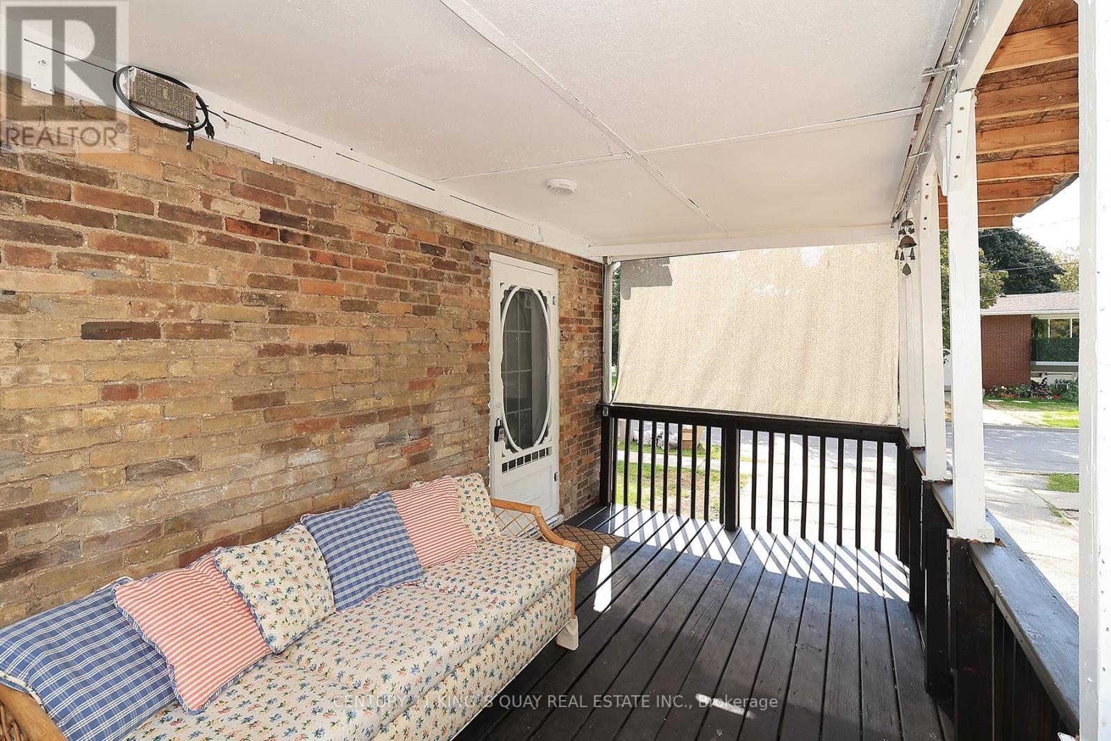 51 Albert Street S, Kawartha Lakes (Lindsay), Ontario  K9V 3G9 - Photo 27 - X12401302