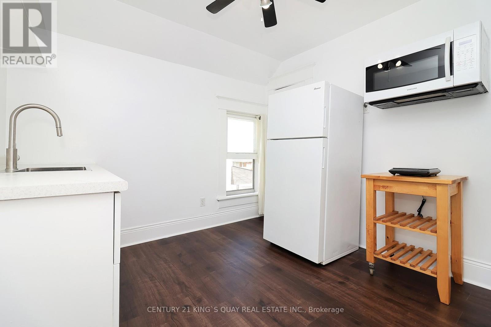 51 Albert Street S, Kawartha Lakes (Lindsay), Ontario  K9V 3G9 - Photo 36 - X12401302