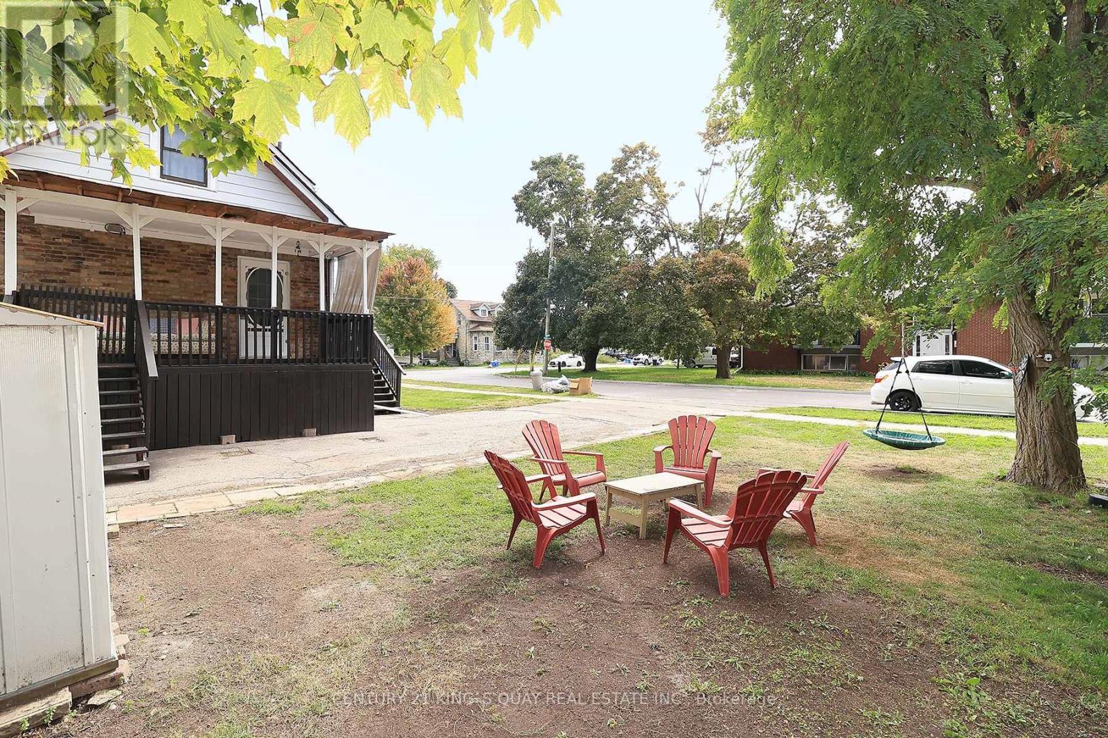 51 Albert Street S, Kawartha Lakes (Lindsay), Ontario  K9V 3G9 - Photo 7 - X12401302