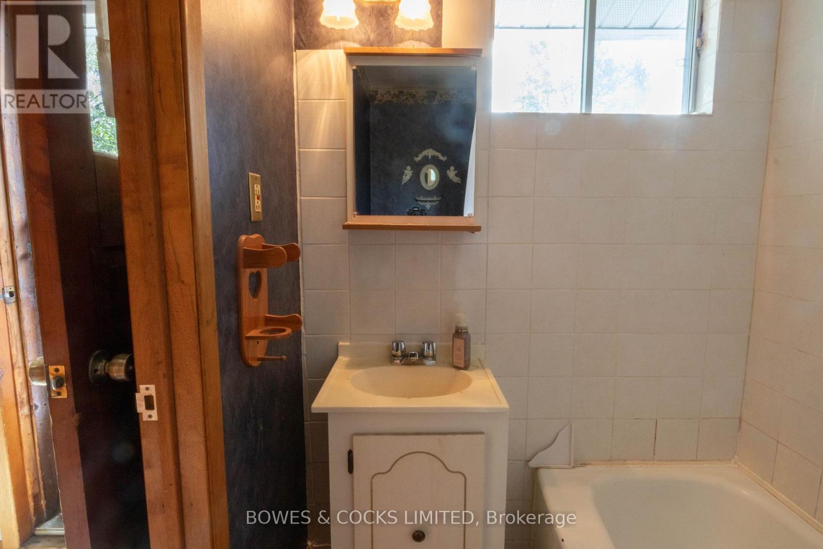 7 Old Hastings Road, Hastings Highlands (Herschel Ward), Ontario  K0L 2S0 - Photo 29 - X12401500
