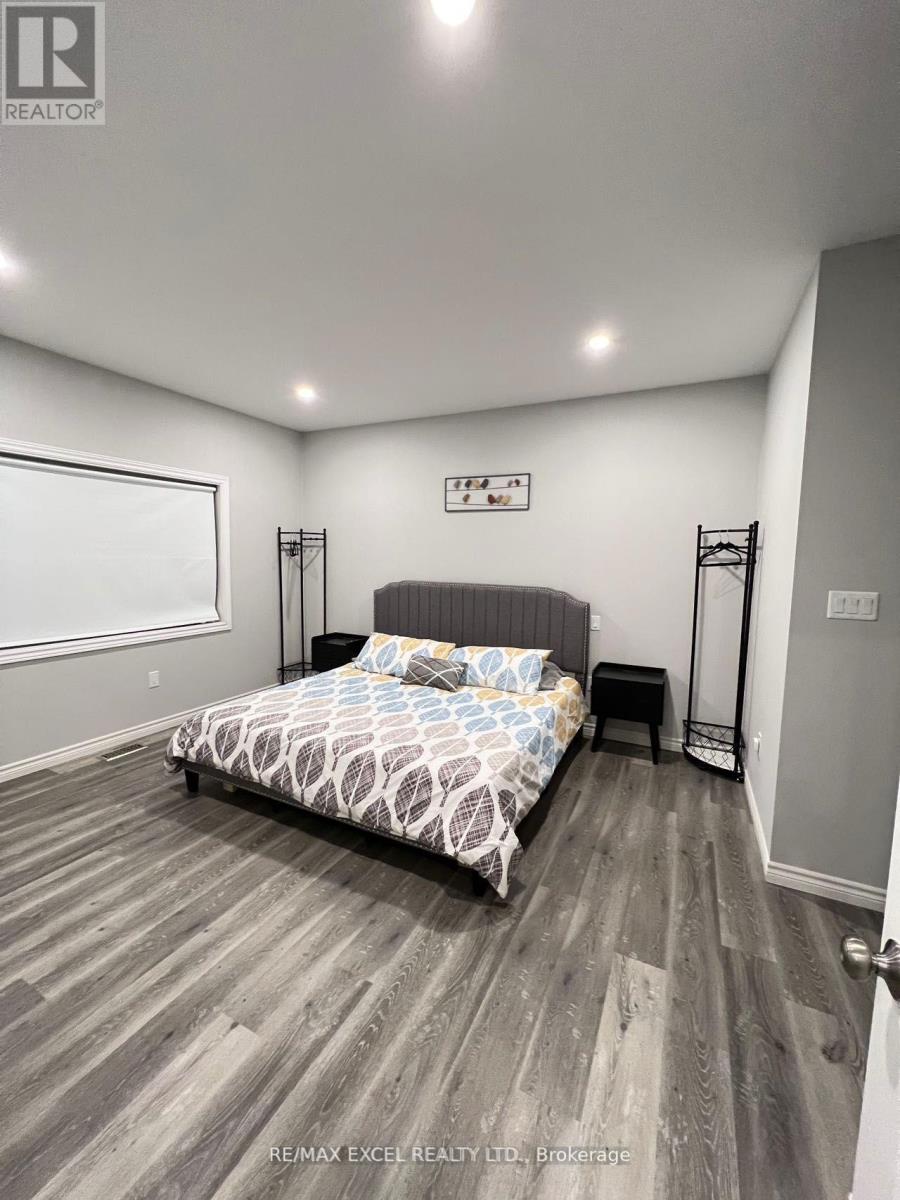 205 Snug Harbour Road, Kawartha Lakes (Lindsay), Ontario  K9V 4R6 - Photo 11 - X12401463
