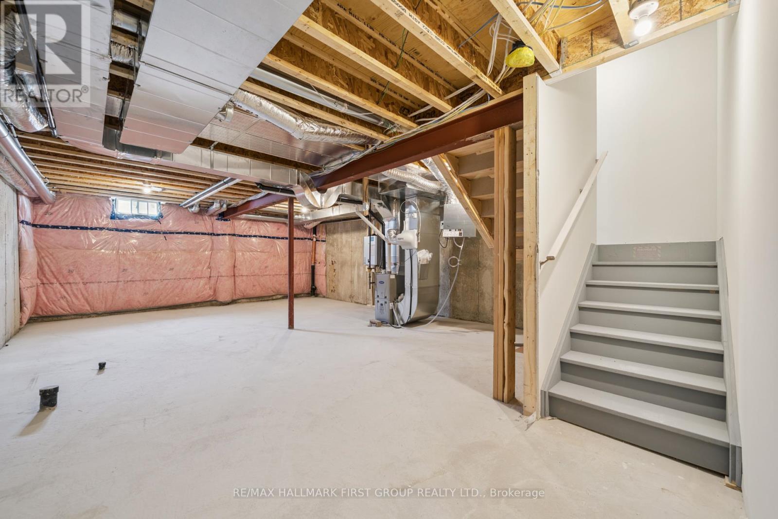 46 Hickey Lane, Kawartha Lakes (Lindsay), Ontario  K9V 5V5 - Photo 43 - X12401505