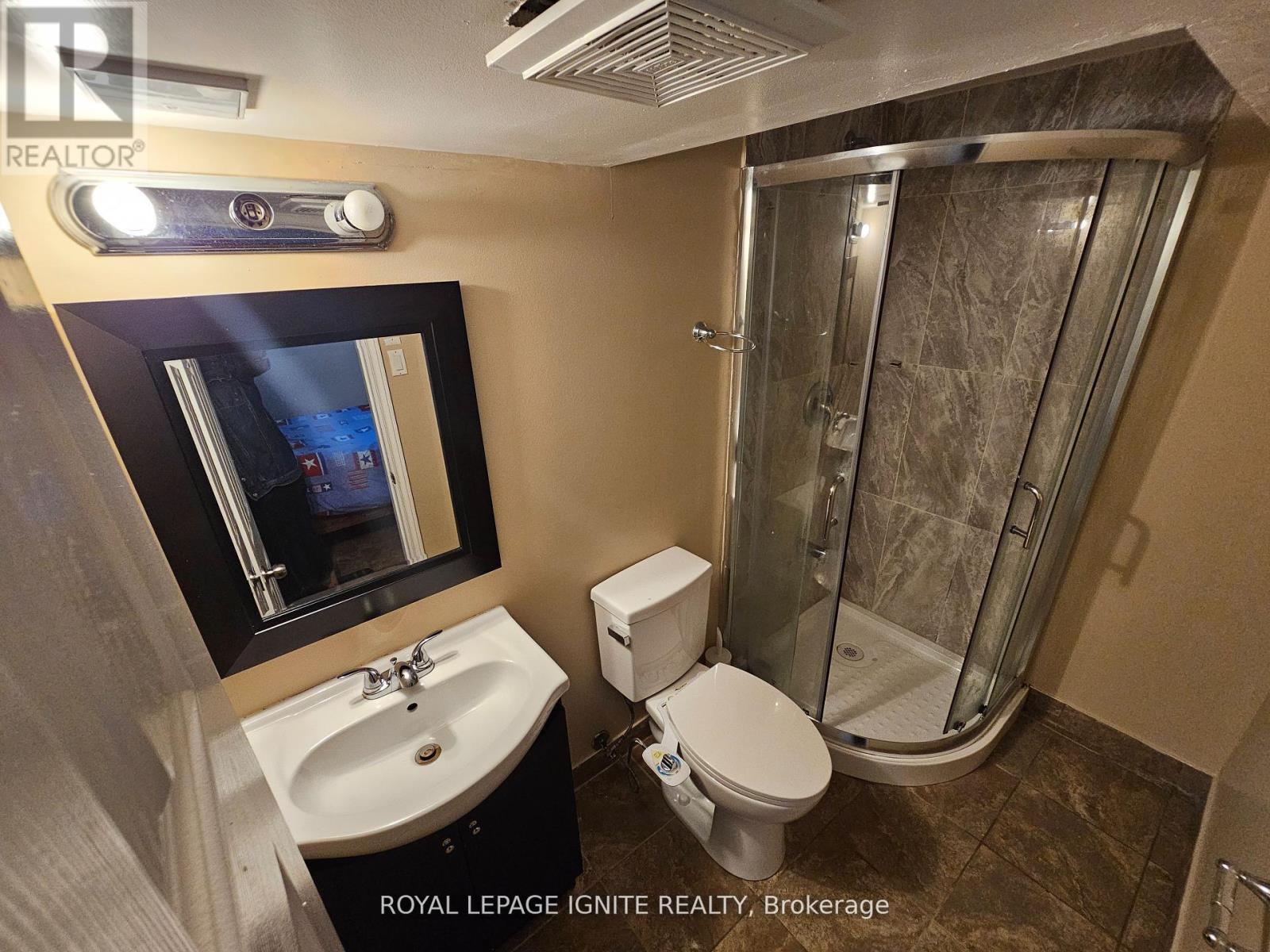 253 Woodland Drive N, Selwyn, Ontario  K9L 1P2 - Photo 17 - X12401598