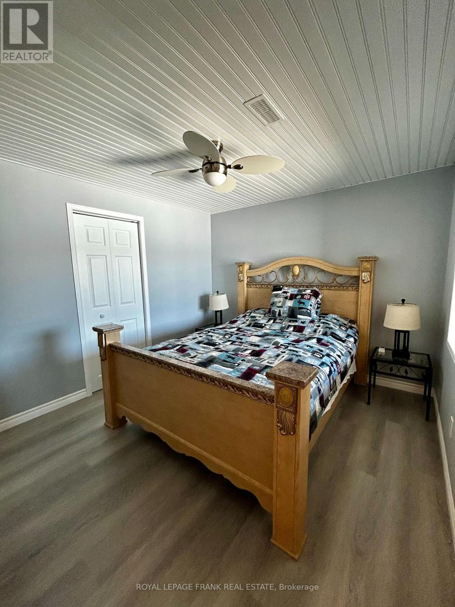 1758 Papineau Lake Road, Hastings Highlands (Wicklow Ward), Ontario  K0L 2R0 - Photo 20 - X12401865