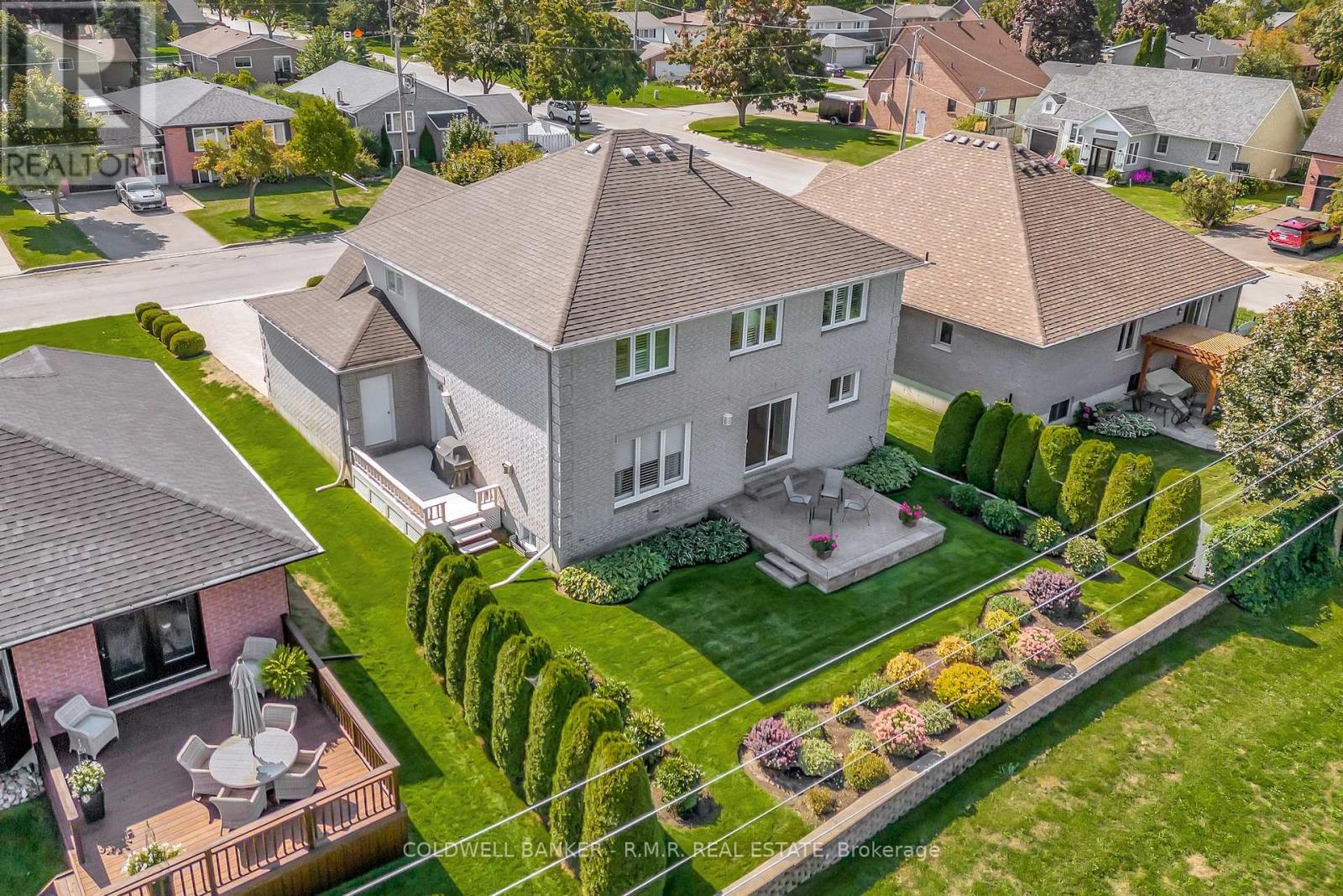 33 Lindway Place, Kawartha Lakes (Lindsay), Ontario  K9V 5S9 - Photo 3 - X12402101