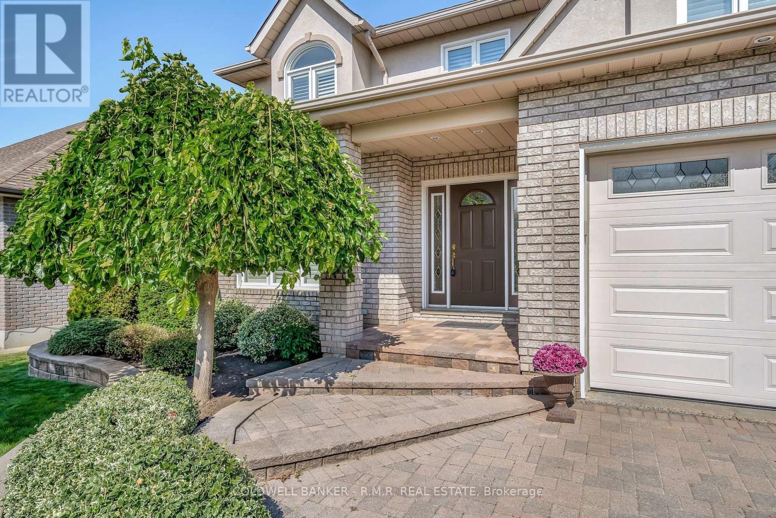 33 Lindway Place, Kawartha Lakes (Lindsay), Ontario  K9V 5S9 - Photo 8 - X12402101