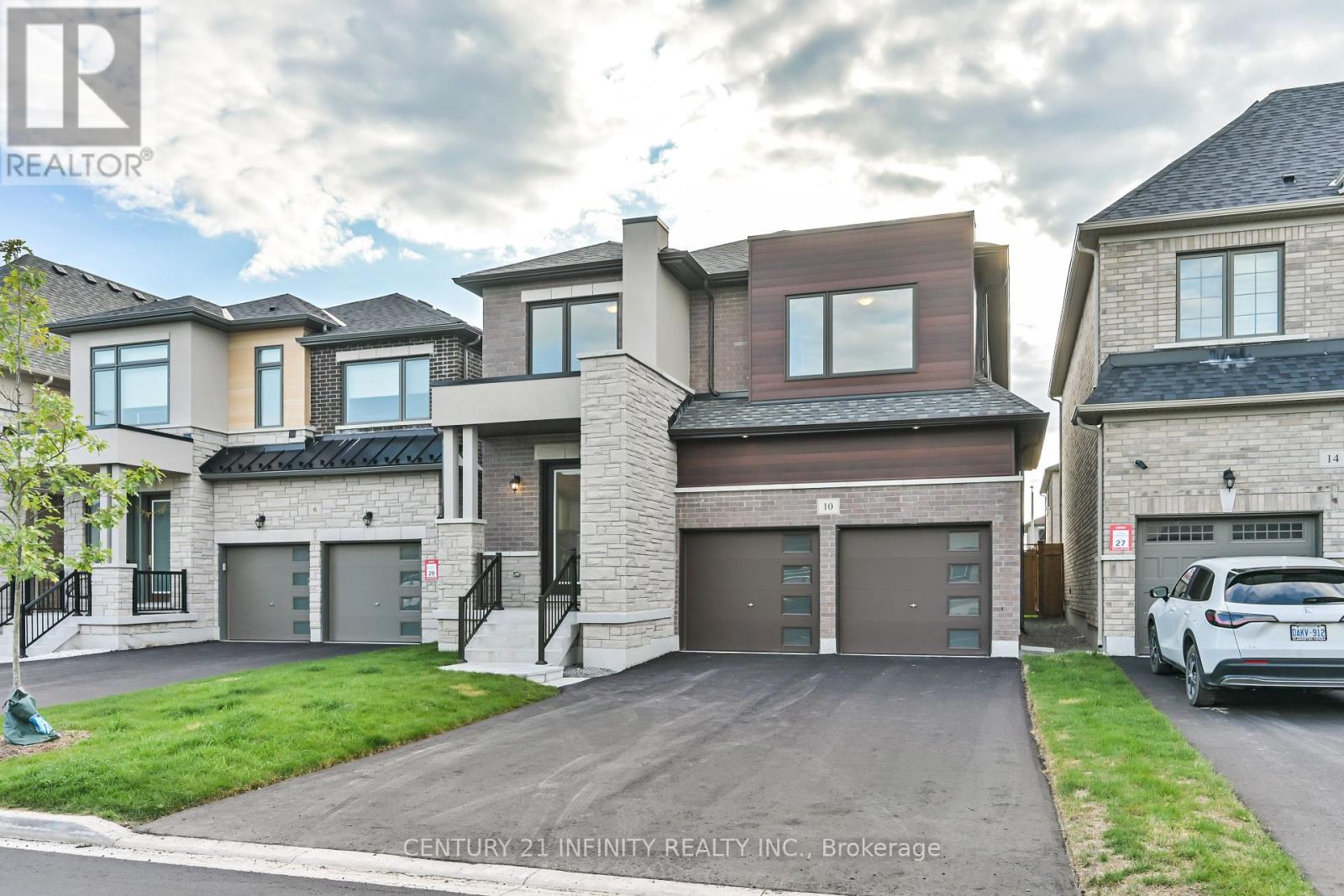 10 Hoad Street, Clarington (Newcastle), Ontario  L1B 0W1 - Photo 32 - E12402413