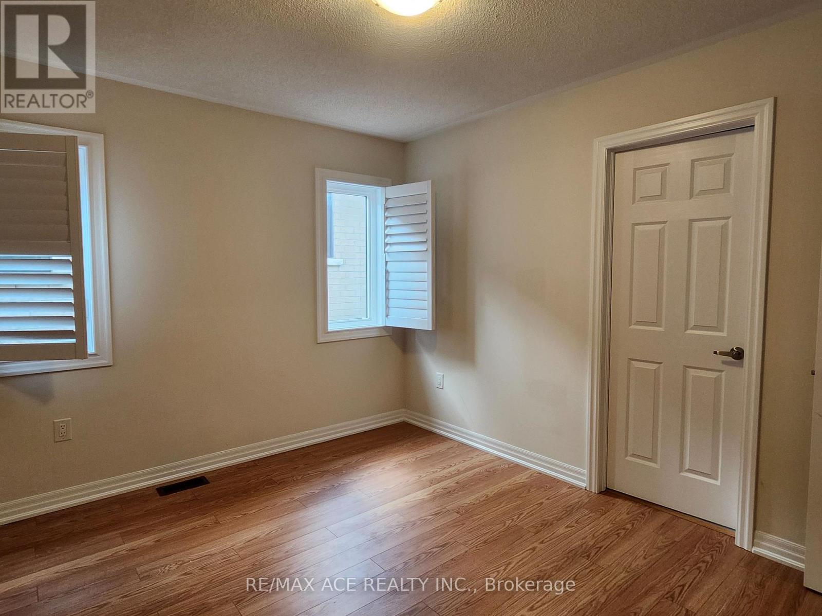 Main - 7 Northrop Avenue, Clarington (Newcastle), Ontario  L1B 0W6 - Photo 20 - E12402819