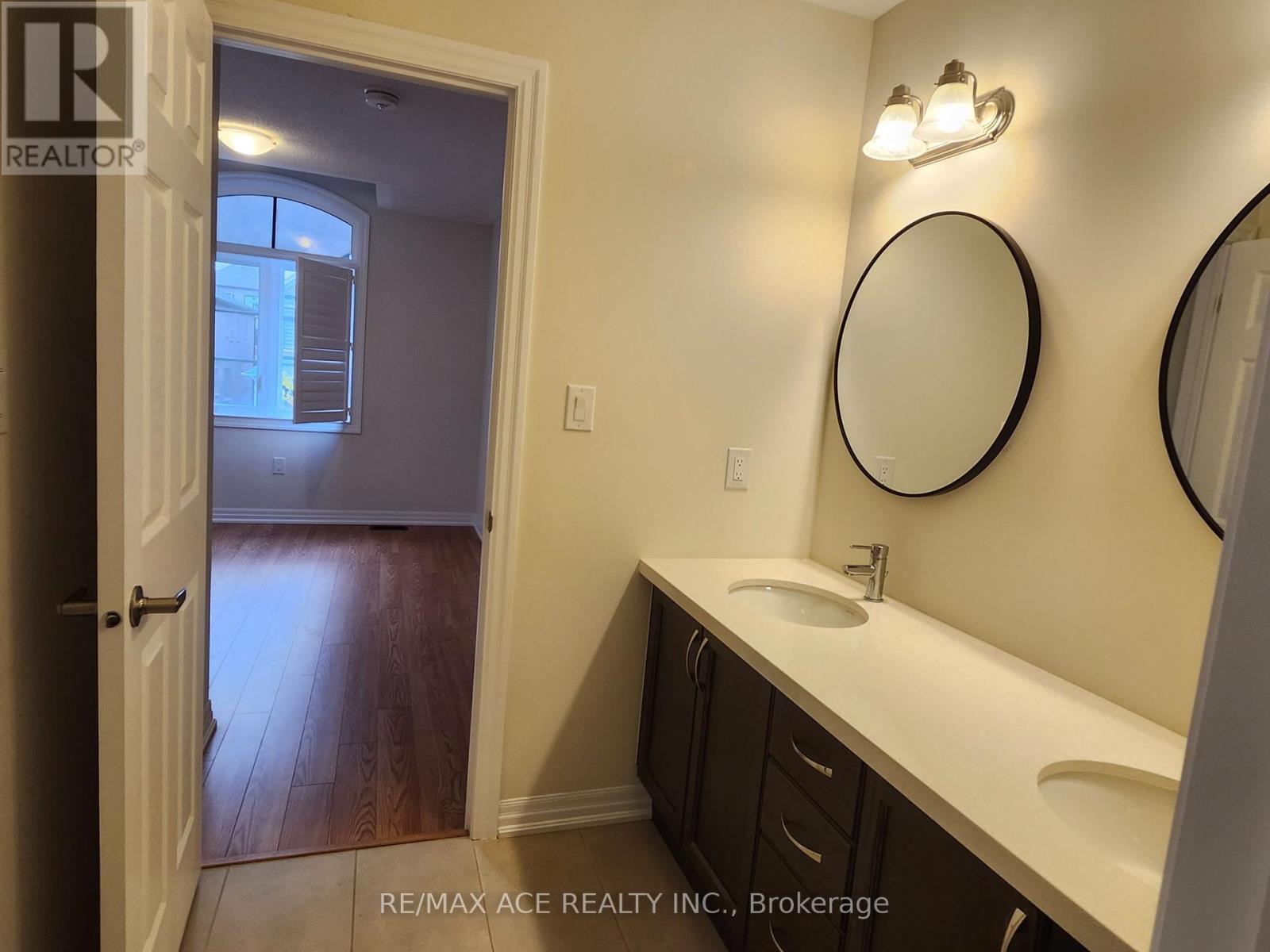 Main - 7 Northrop Avenue, Clarington (Newcastle), Ontario  L1B 0W6 - Photo 22 - E12402819