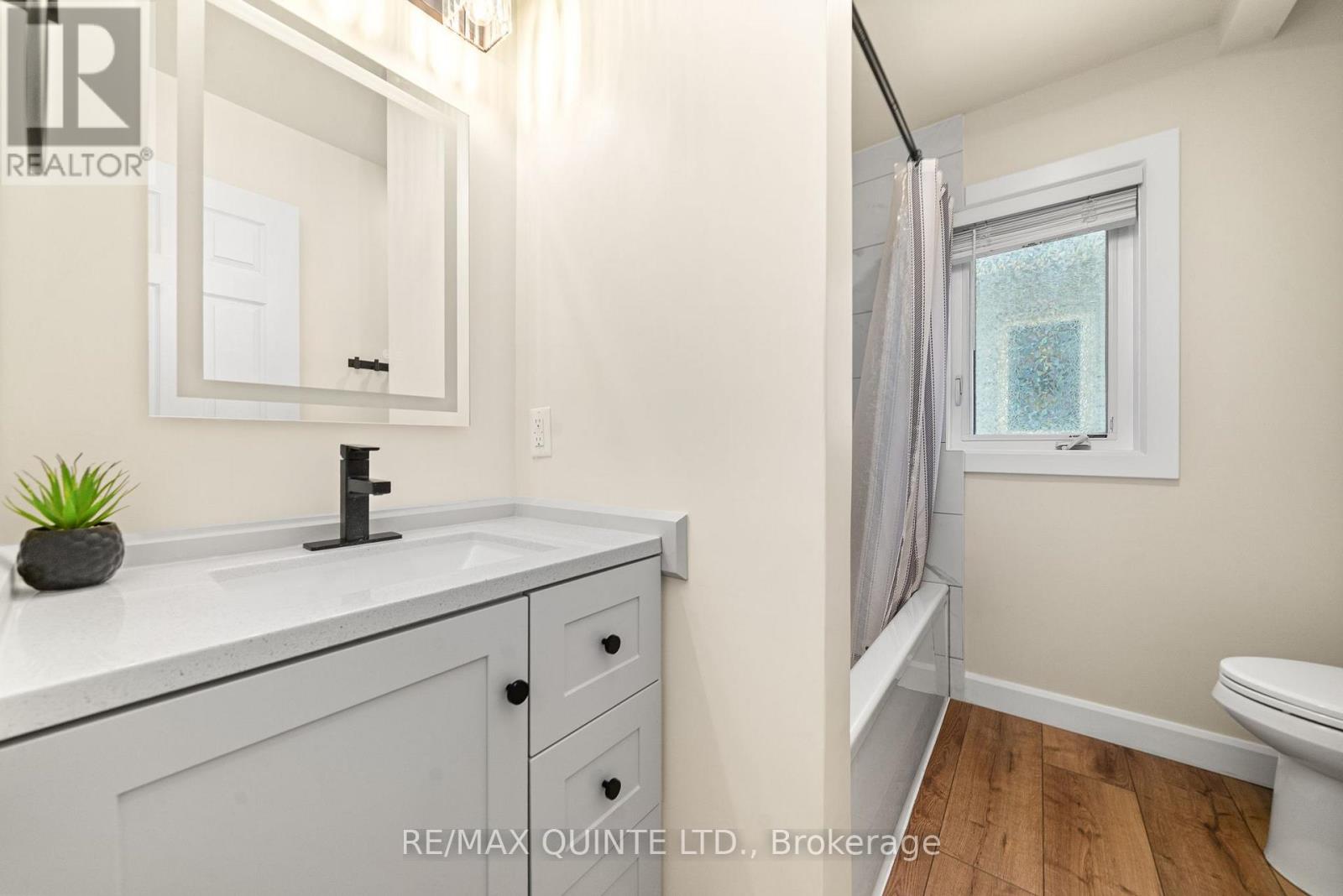 32 Maple Avenue, Asphodel-Norwood (Norwood), Ontario  K0L 2V0 - Photo 15 - X12403002