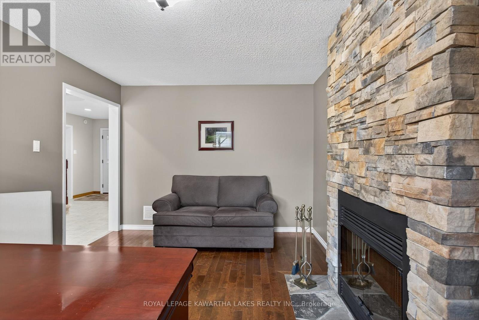 29 Flavelle Crescent, Kawartha Lakes (Lindsay), Ontario  K9V 6E3 - Photo 15 - X12403062