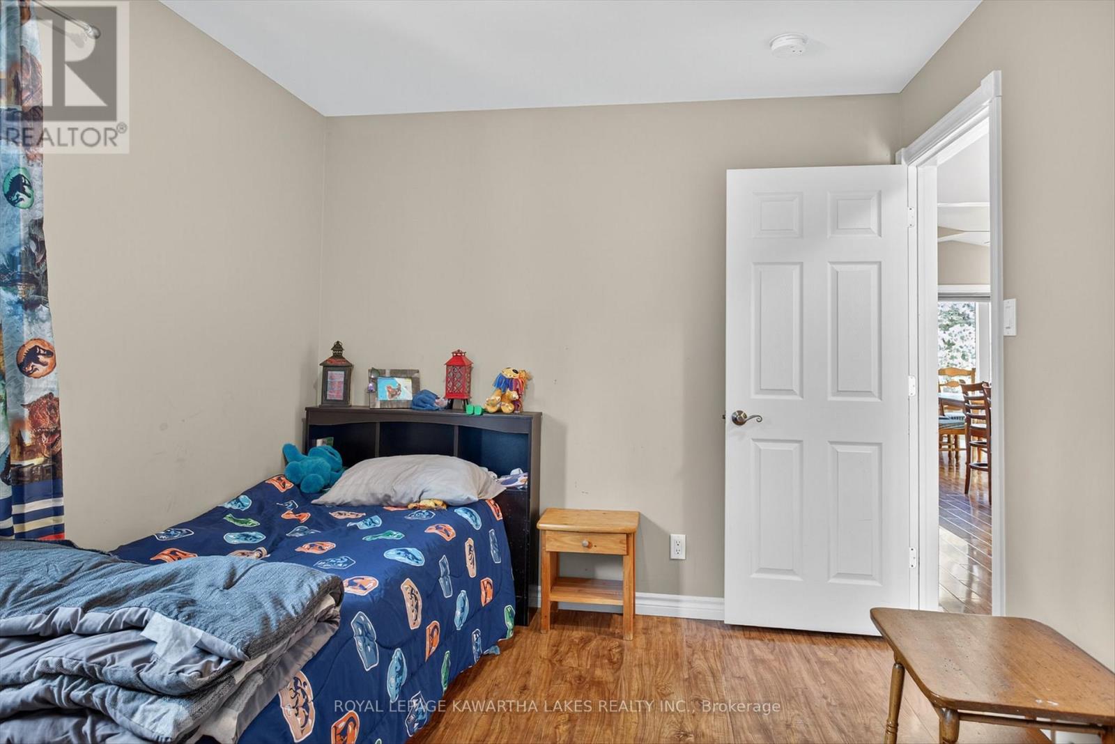 21 Hillside Drive, Kawartha Lakes (Lindsay), Ontario  K9V 1A3 - Photo 15 - X12403064