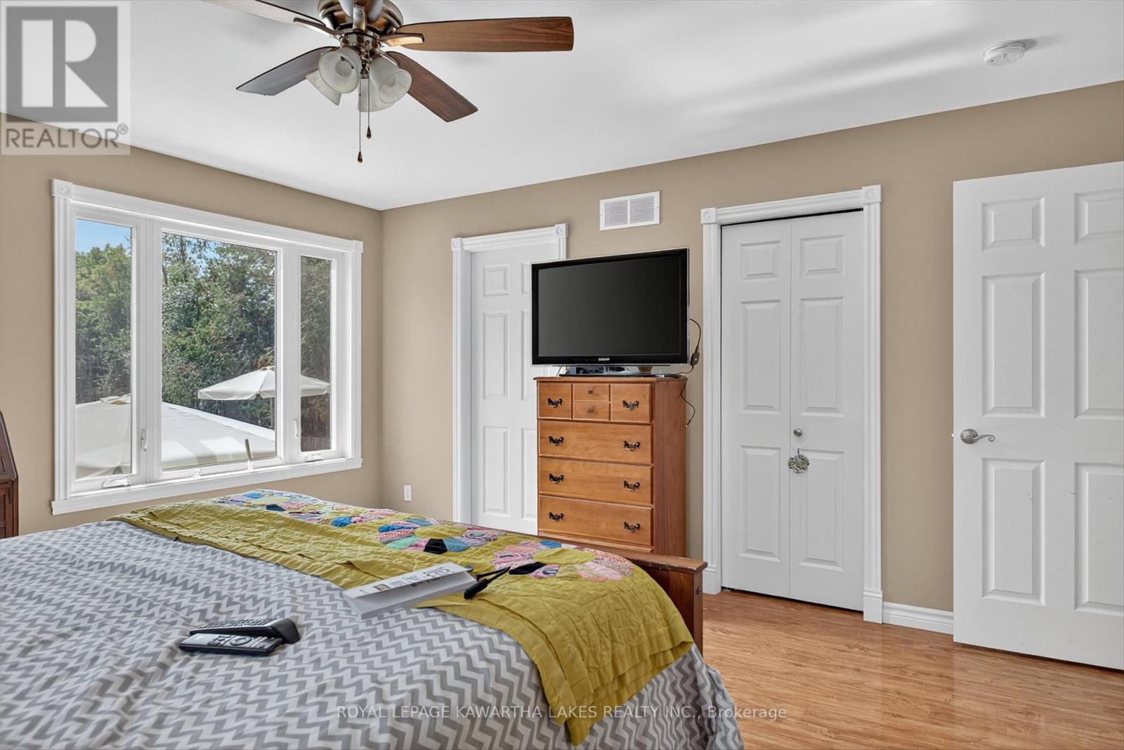 21 Hillside Drive, Kawartha Lakes (Lindsay), Ontario  K9V 1A3 - Photo 19 - X12403064