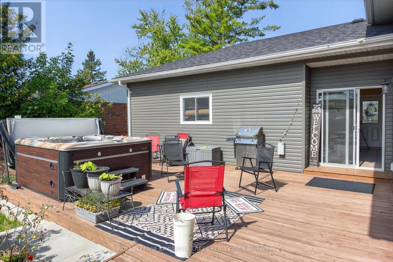 21 Hillside Drive, Kawartha Lakes (Lindsay), Ontario  K9V 1A3 - Photo 29 - X12403064