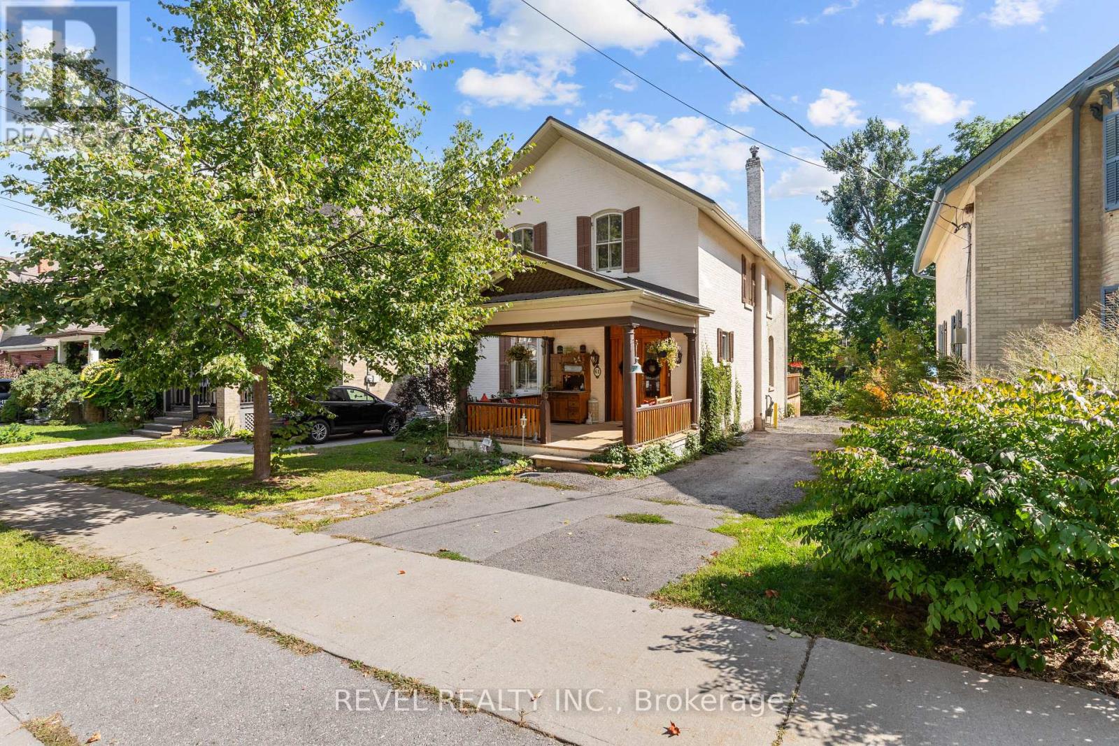 61 Bond Street, Kawartha Lakes (Lindsay), Ontario  K9V 3R3 - Photo 4 - X12403197