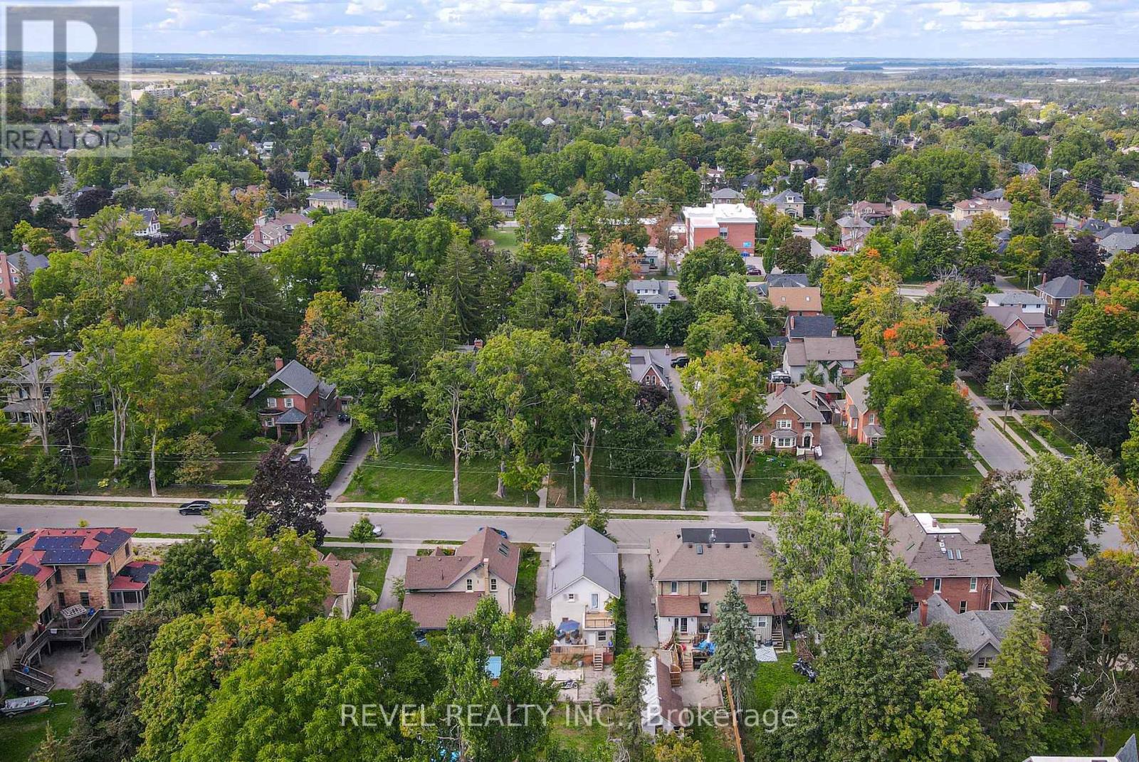 61 Bond Street, Kawartha Lakes (Lindsay), Ontario  K9V 3R3 - Photo 48 - X12403197