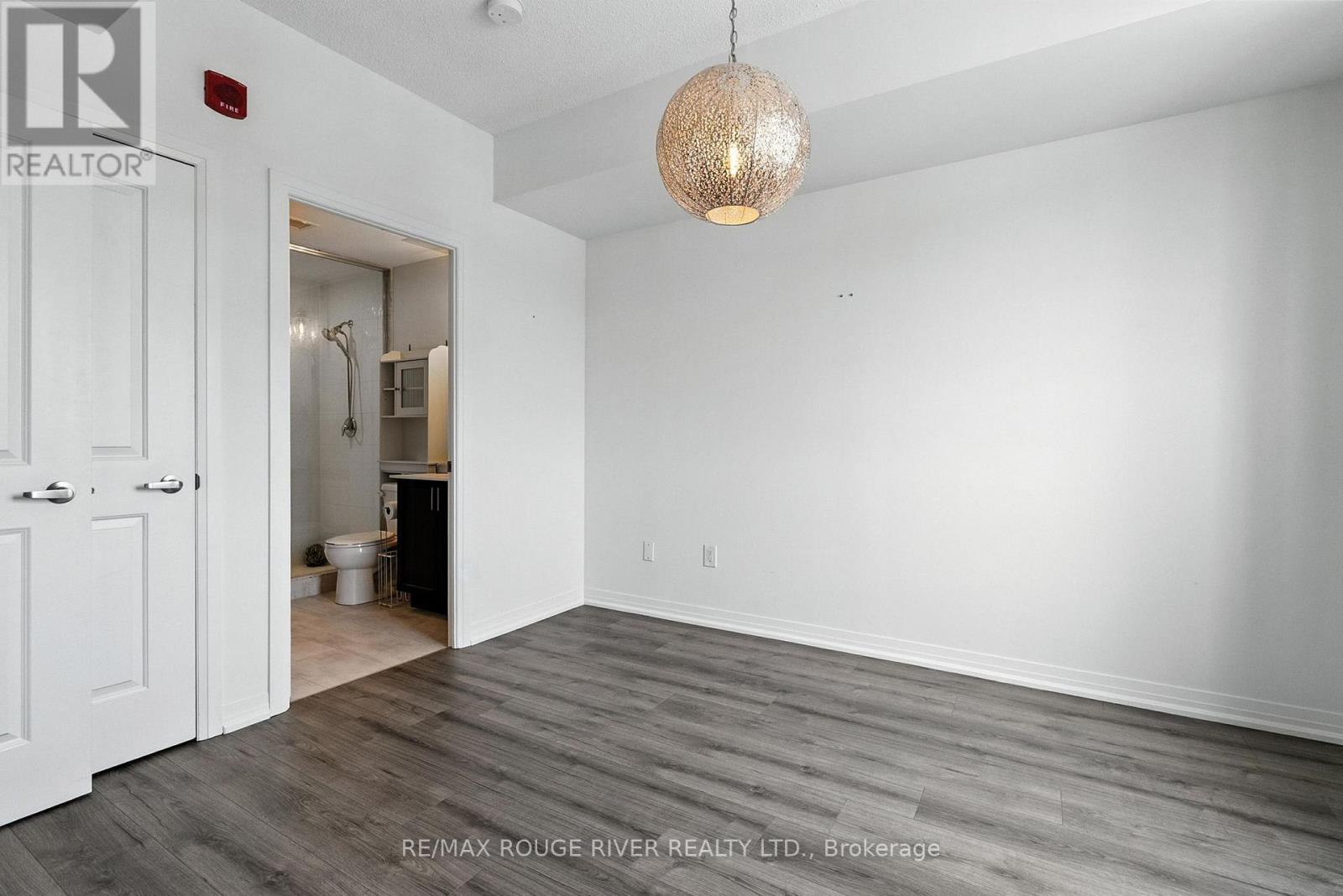 206 - 70 Shipway Avenue, Clarington (Newcastle), Ontario  L1B 0A1 - Photo 15 - E12403644