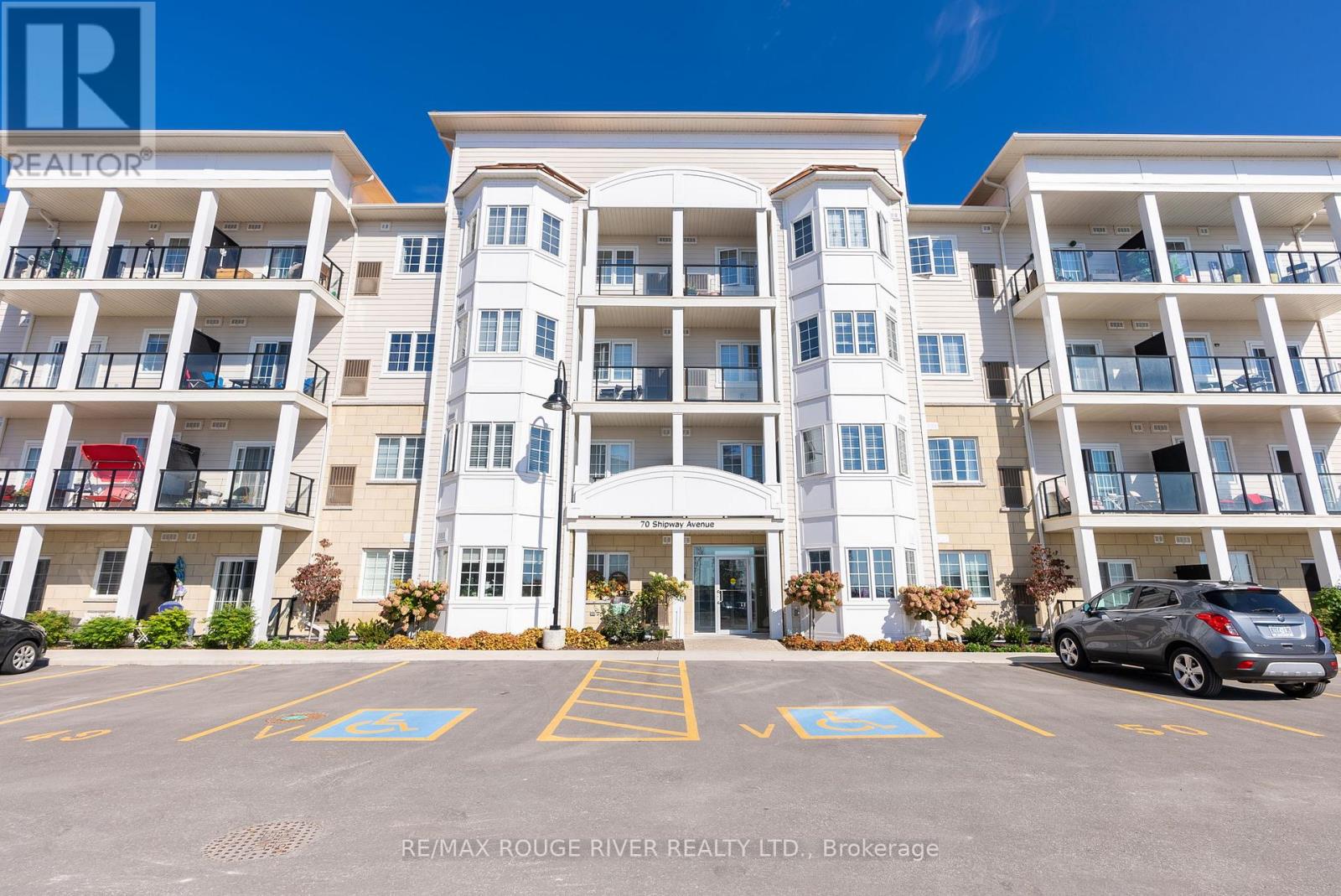 206 - 70 Shipway Avenue, Clarington (Newcastle), Ontario  L1B 0A1 - Photo 2 - E12403644