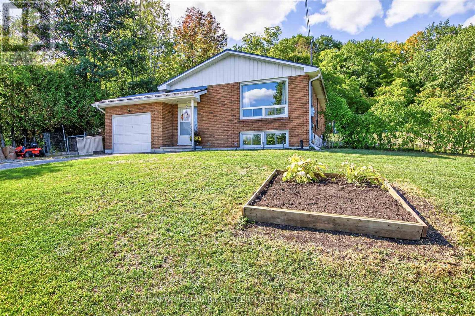 4476 Hwy 7, Asphodel-Norwood, Ontario  K0L 2V0 - Photo 2 - X12403839