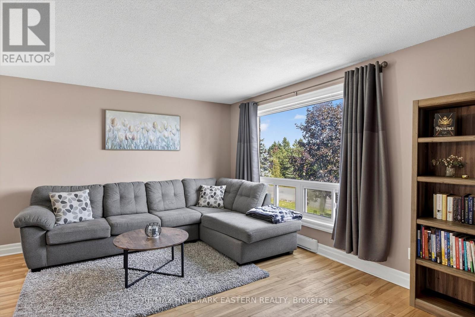4476 Hwy 7, Asphodel-Norwood, Ontario  K0L 2V0 - Photo 4 - X12403839