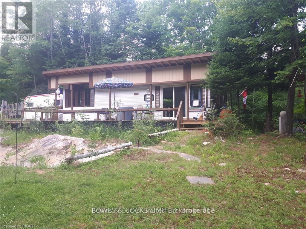 1326 Musclow Greenview, Hastings Highlands (Monteagle Ward), Ontario  K0L 1C0 - Photo 9 - X12403850