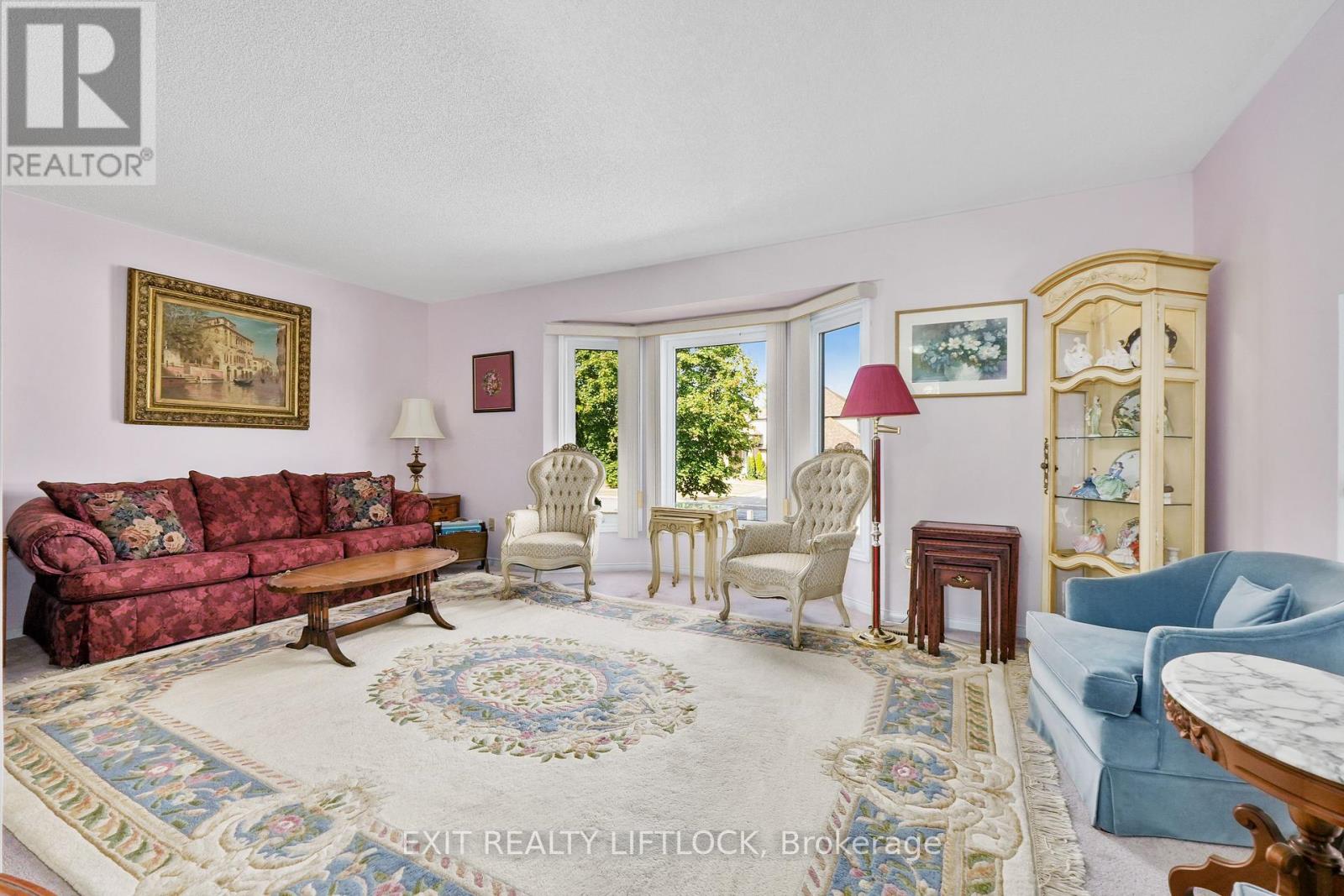 12 Victoria Avenue, Smith-Ennismore-Lakefield (Lakefield), Ontario  K0L 2H0 - Photo 13 - X12403946