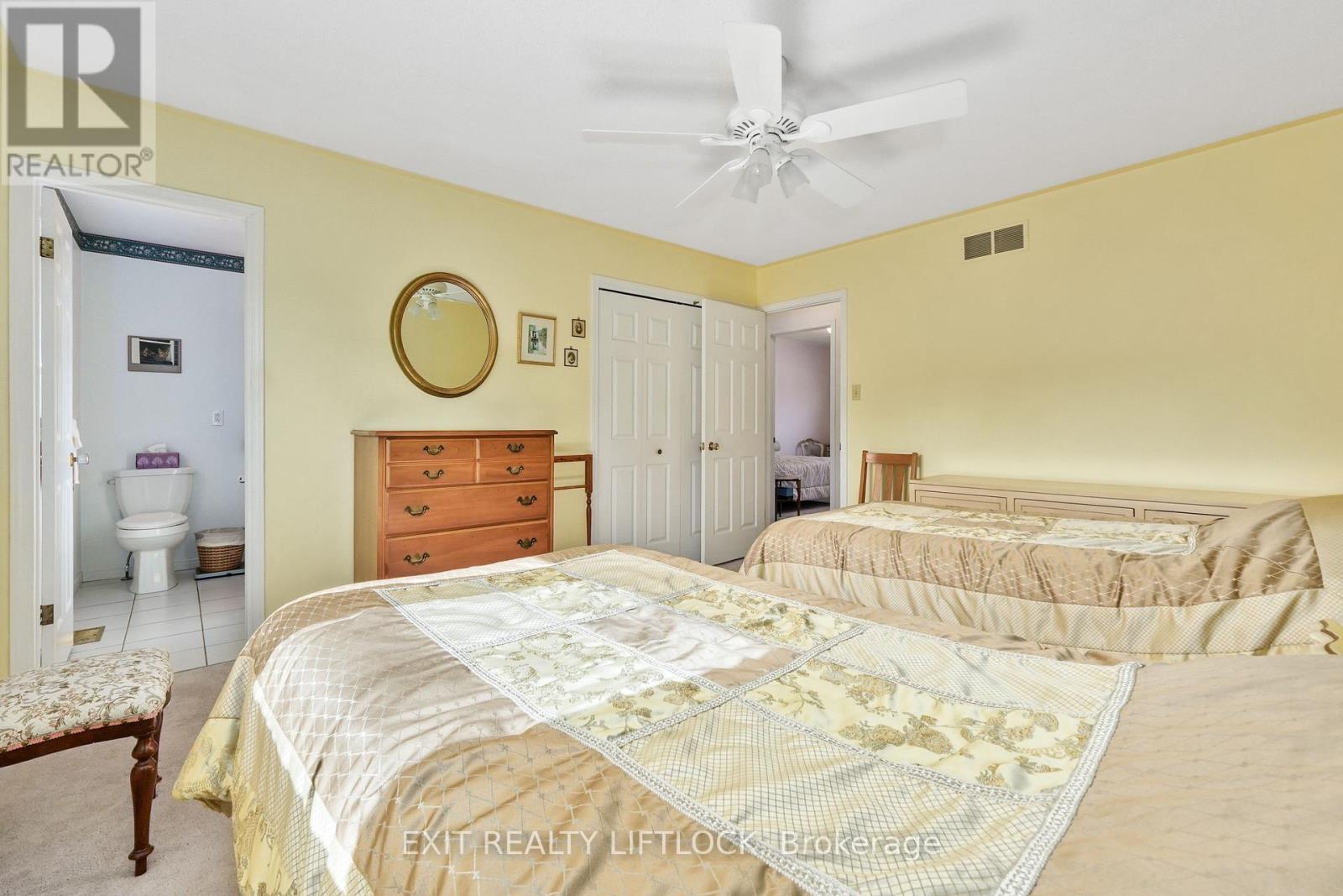 12 Victoria Avenue, Smith-Ennismore-Lakefield (Lakefield), Ontario  K0L 2H0 - Photo 31 - X12403946