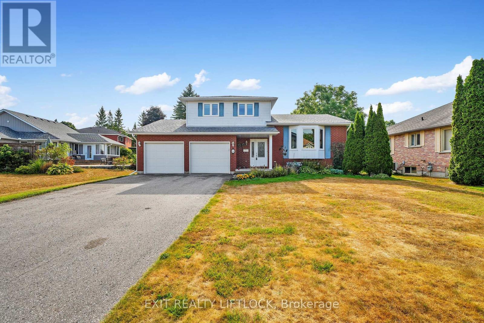 12 Victoria Avenue, Smith-Ennismore-Lakefield (Lakefield), Ontario  K0L 2H0 - Photo 49 - X12403946