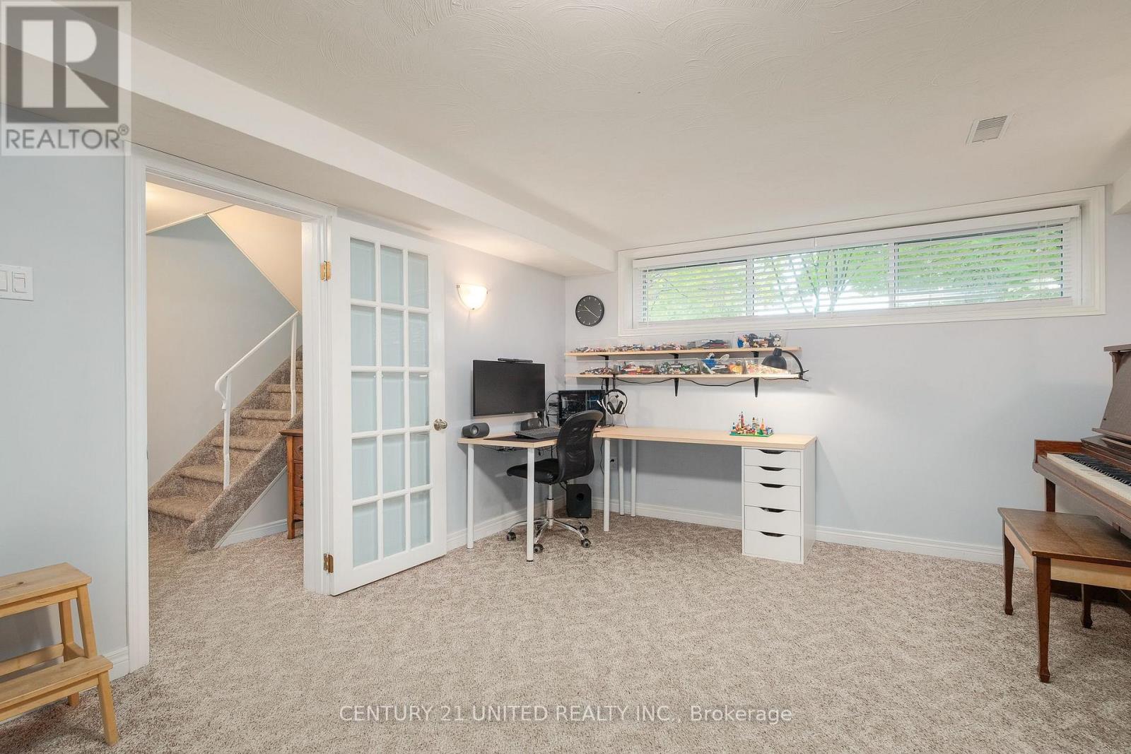 1321 Keewatin Boulevard, Peterborough (Northcrest Ward 5), Ontario  K9H 6X4 - Photo 27 - X12404047