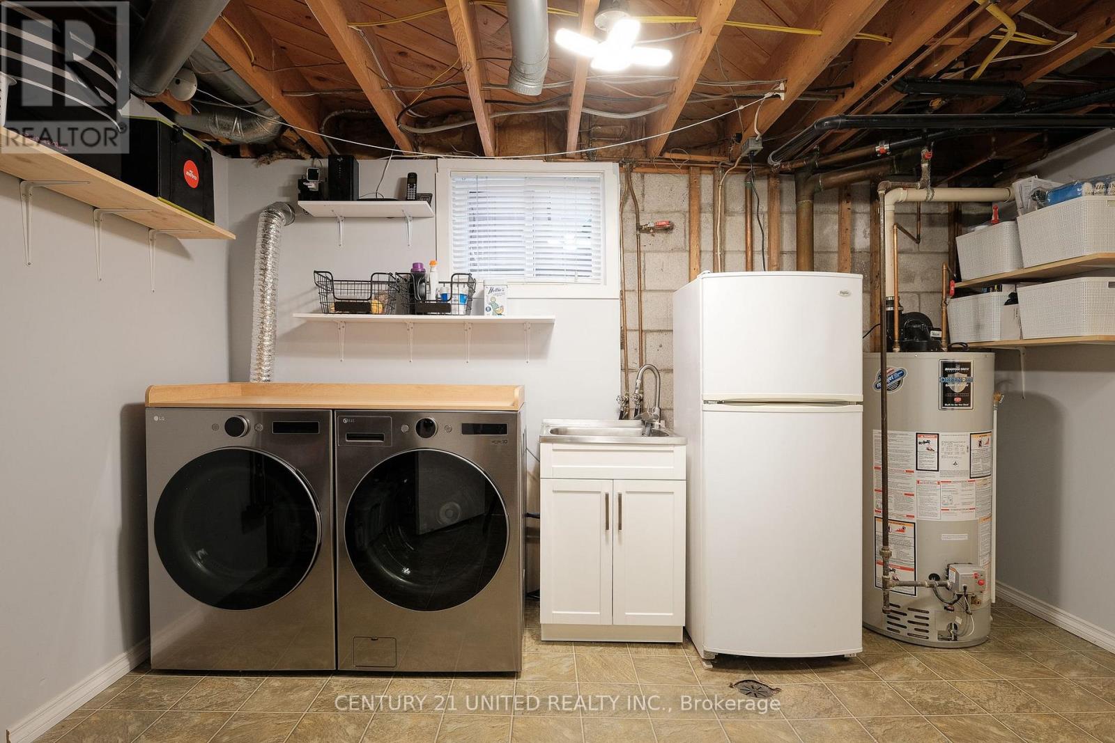 1321 Keewatin Boulevard, Peterborough (Northcrest Ward 5), Ontario  K9H 6X4 - Photo 30 - X12404047