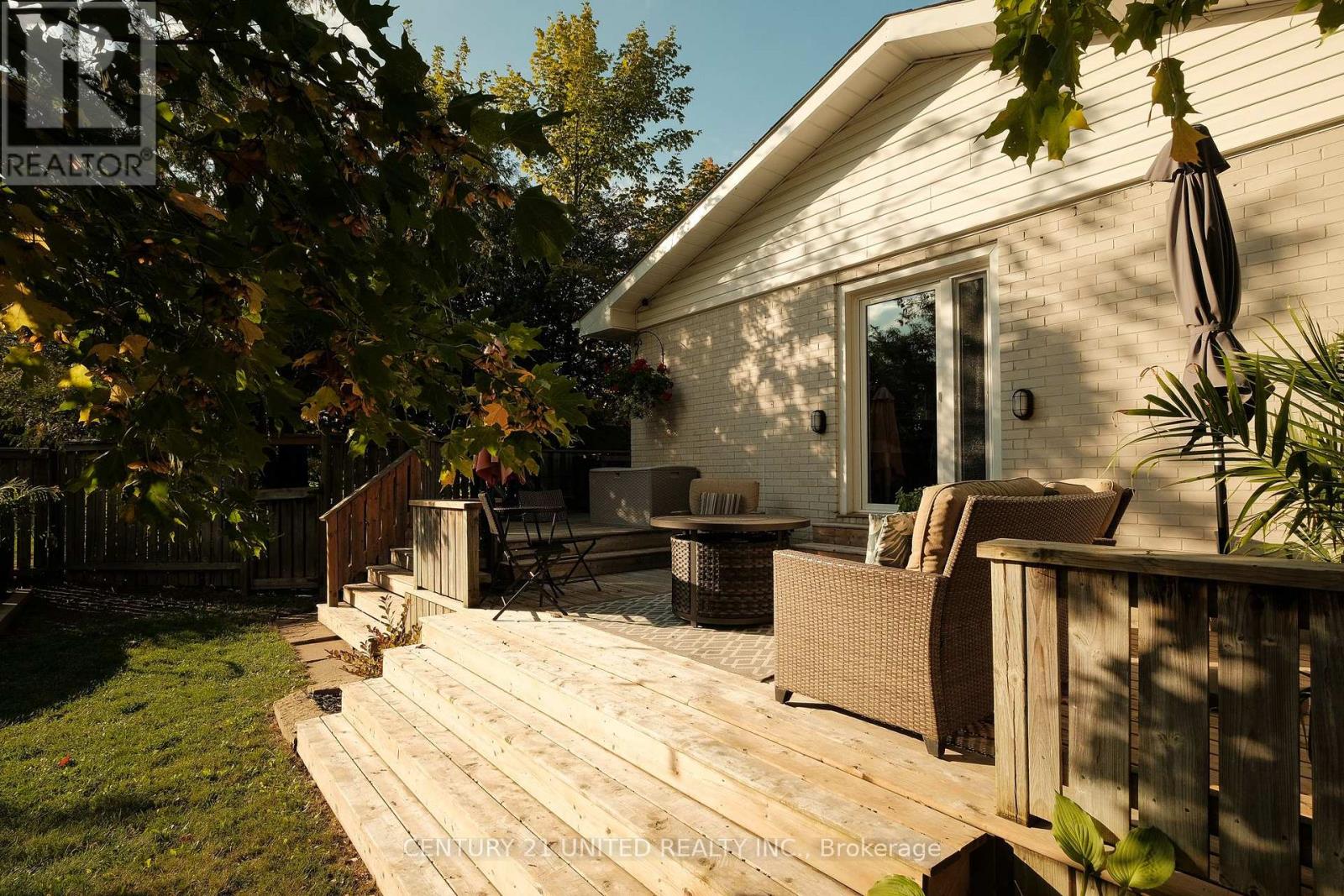 1321 Keewatin Boulevard, Peterborough (Northcrest Ward 5), Ontario  K9H 6X4 - Photo 45 - X12404047