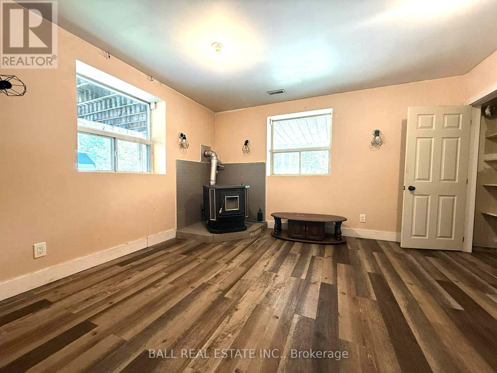 3 Graf Road, Bancroft (Dungannon Ward), Ontario  K0L 2L0 - Photo 23 - X12404150